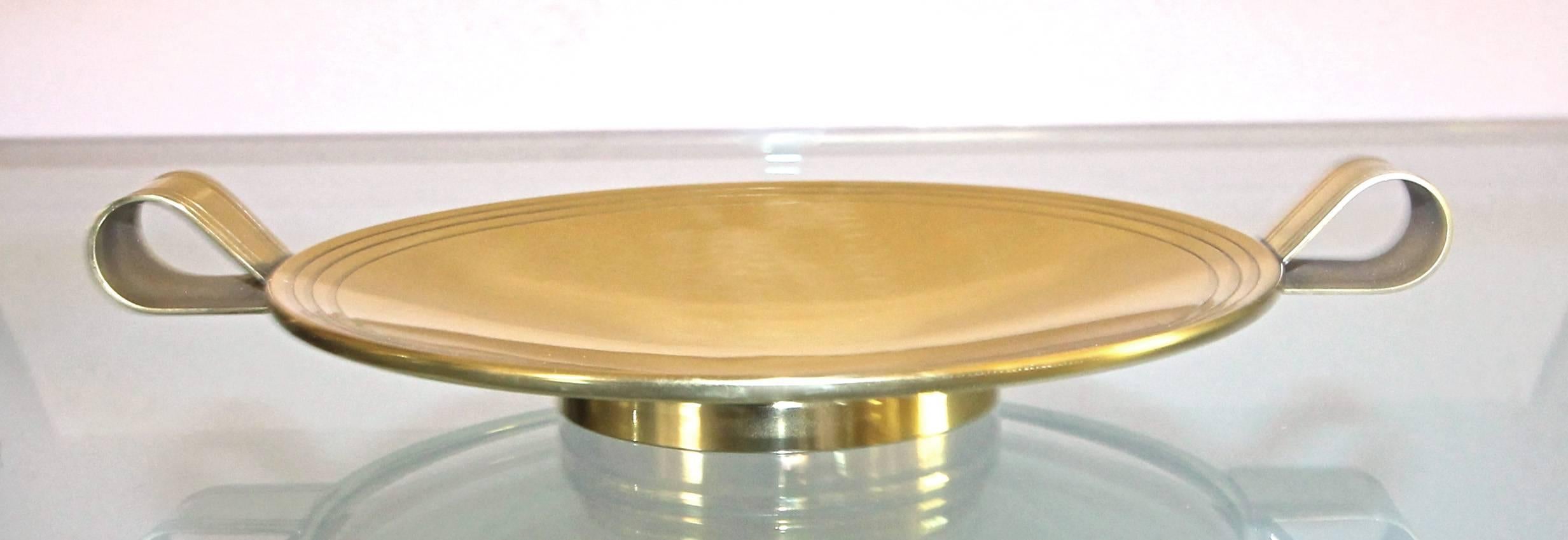 Mid-Century Modern Tommi Parzinger for Dorlyn Brass Handled Dish For Sale