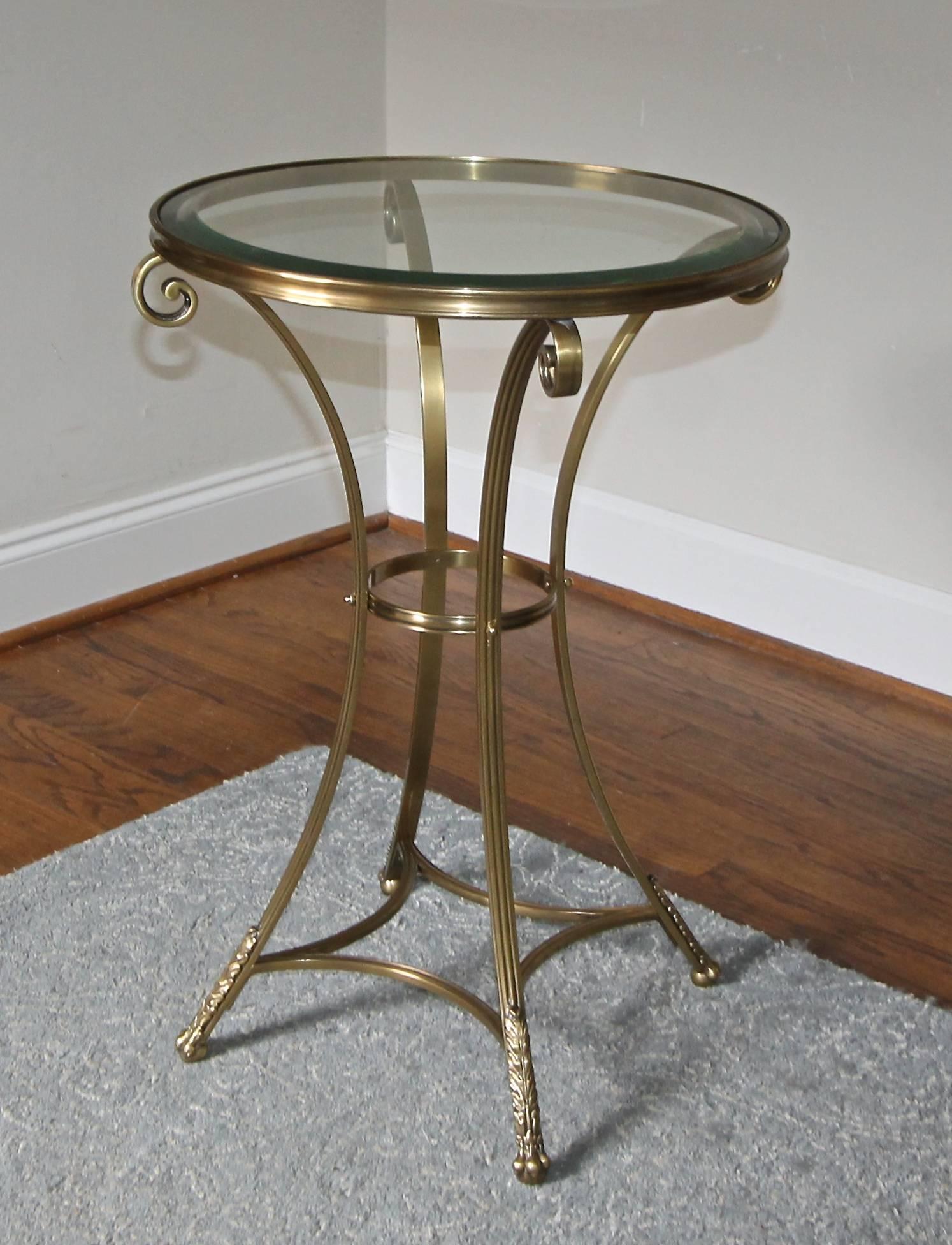 Italian Neoclassic Brass Round Gueridon Table with Paw Feet For Sale