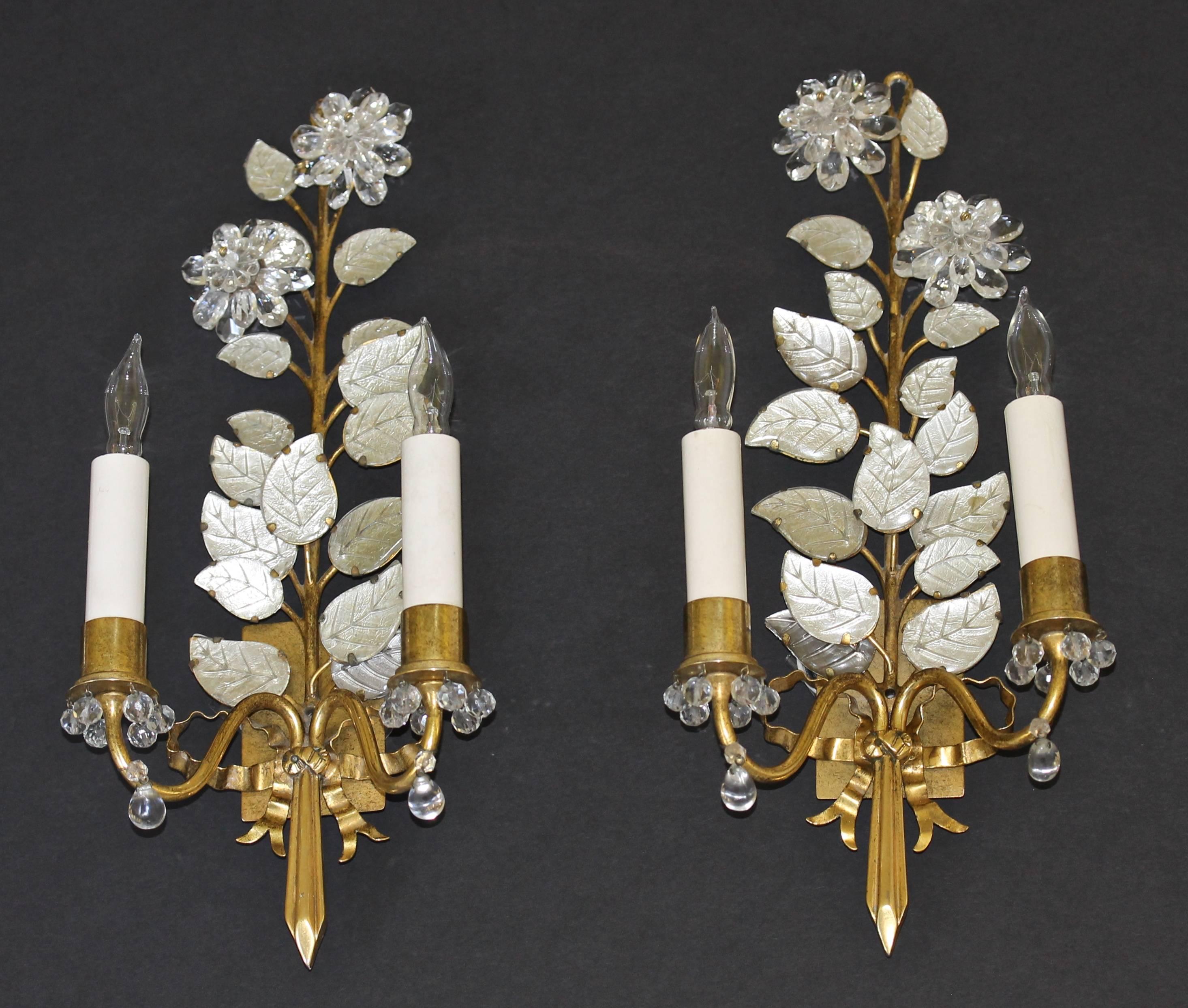 Pair of Baguès Floral Gilt Bronze Wall Sconces In Excellent Condition In Palm Springs, CA