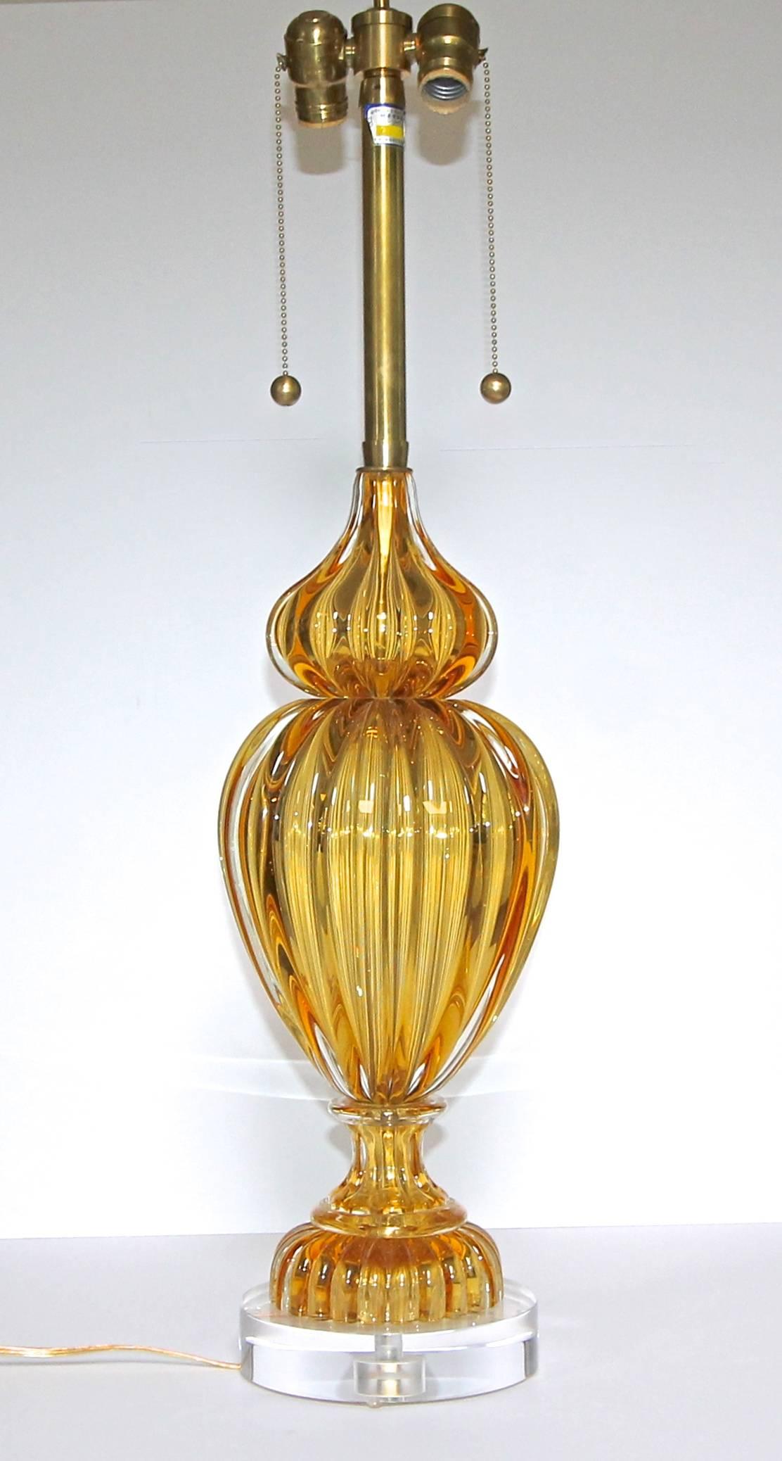 Large Amber Seguso Murano Italian Table Lamp for Marbro In Excellent Condition In Palm Springs, CA