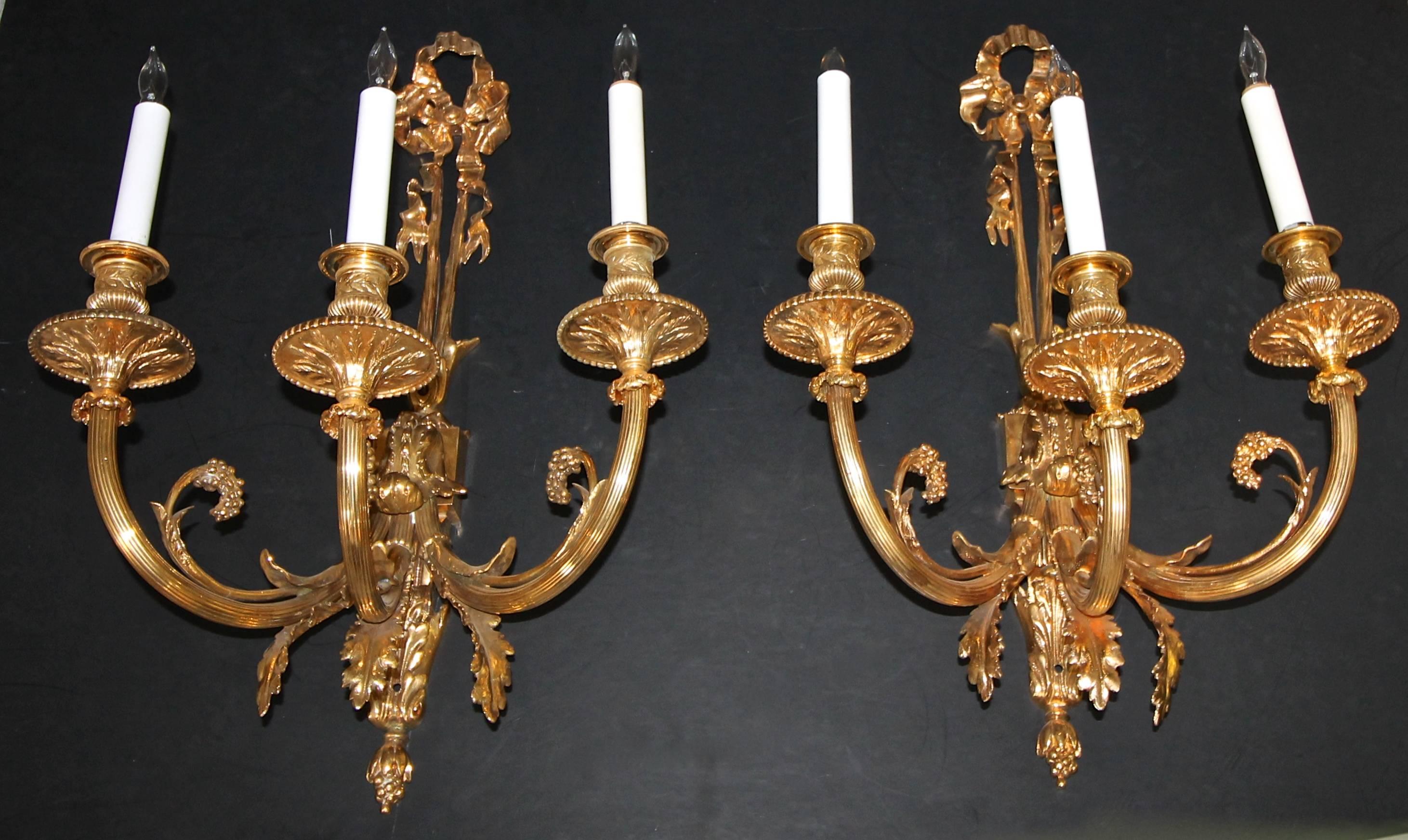 Mid-20th Century Pair of 19th Century French Neoclassic Bronze Sconces