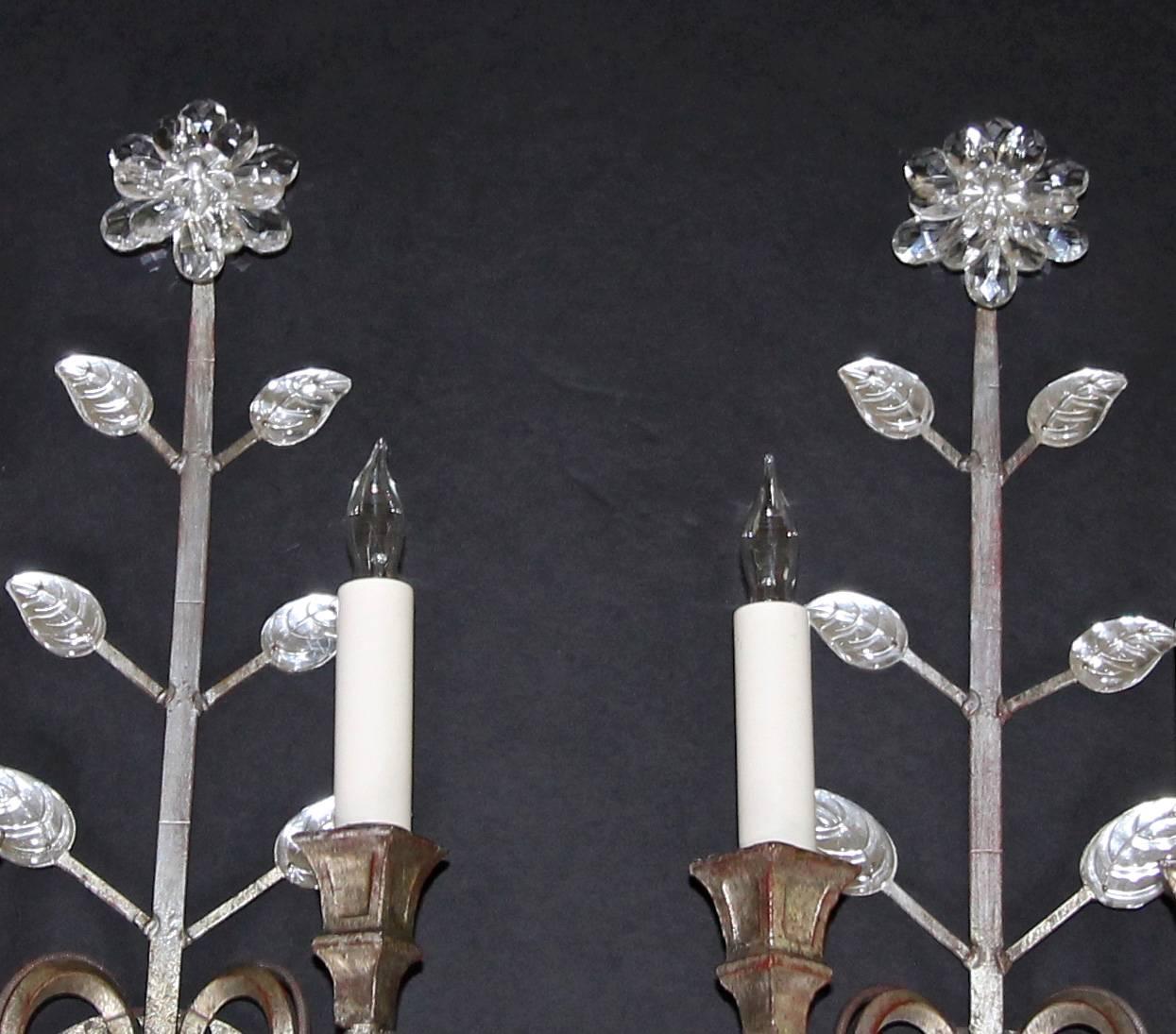 Pair of Baguès Style French Crystal Silver Gilt Flower Wall Sconces 3