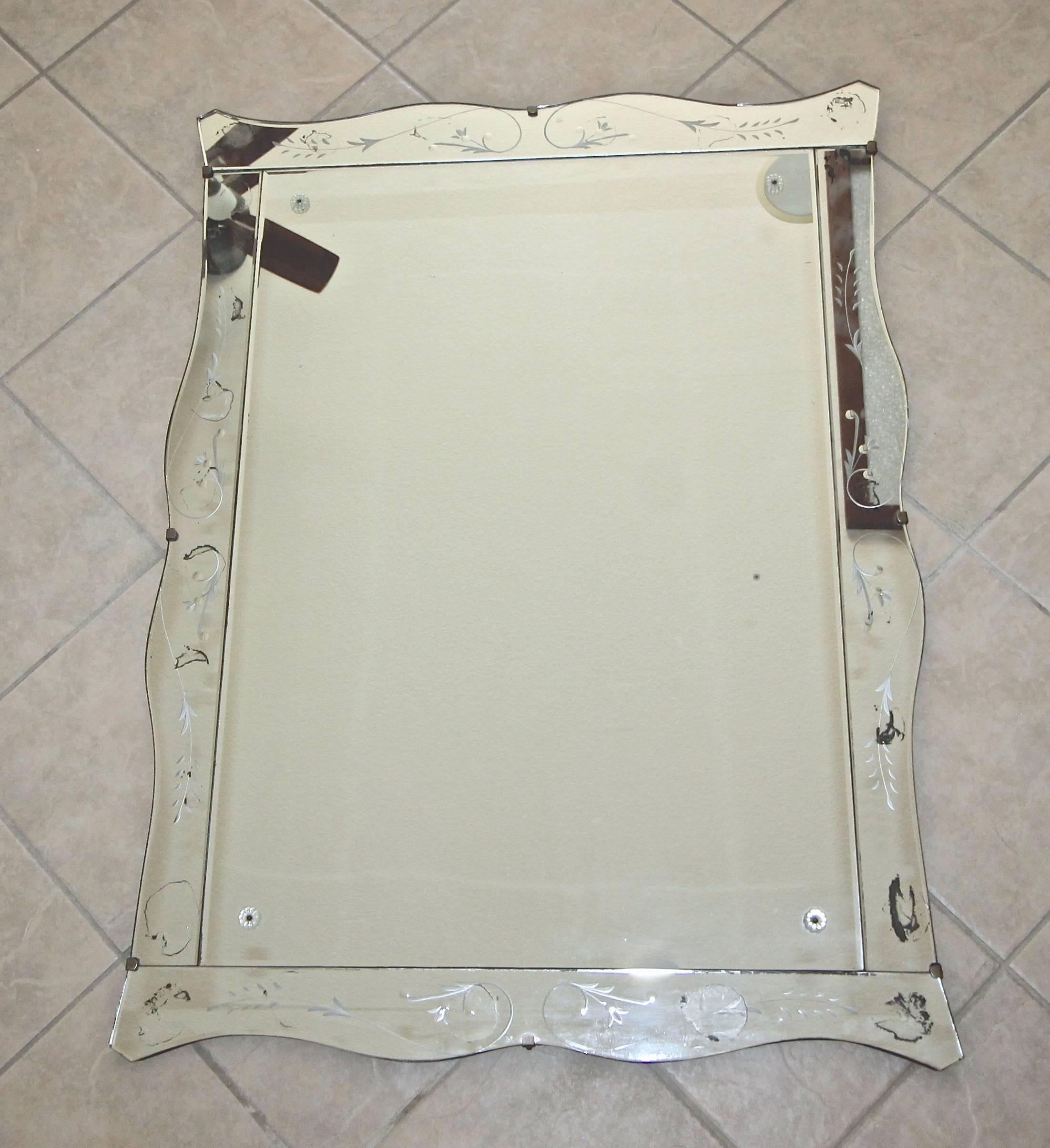 Art Deco Scalloped Etched Wall Mirror 2
