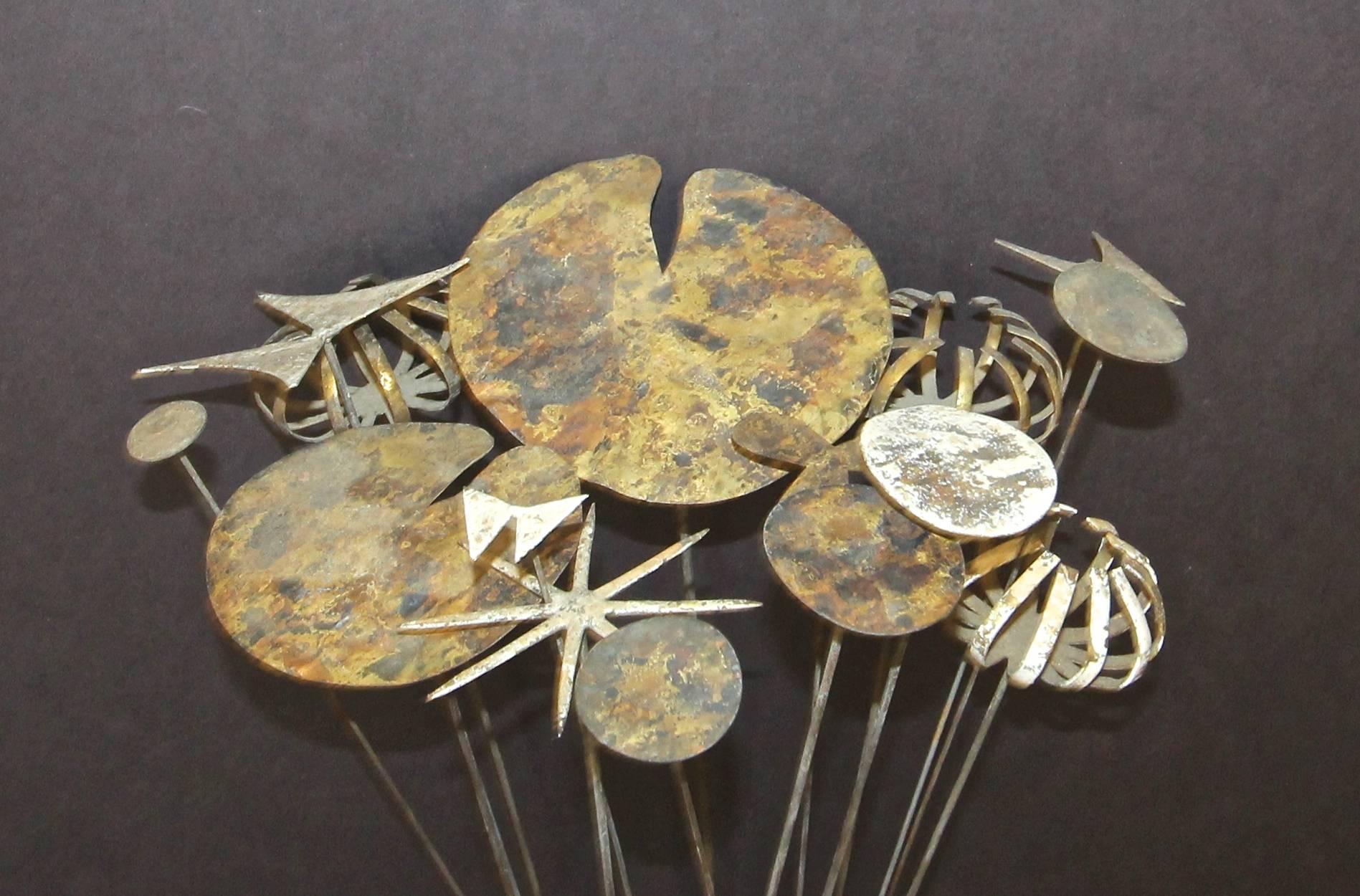 Set of Mid-Century Modern Gilt Metal Floral Bouquet For Sale 2