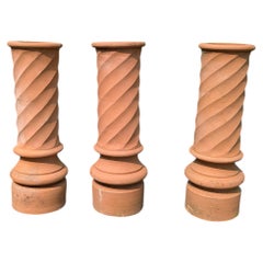 3 pedestales de terracota