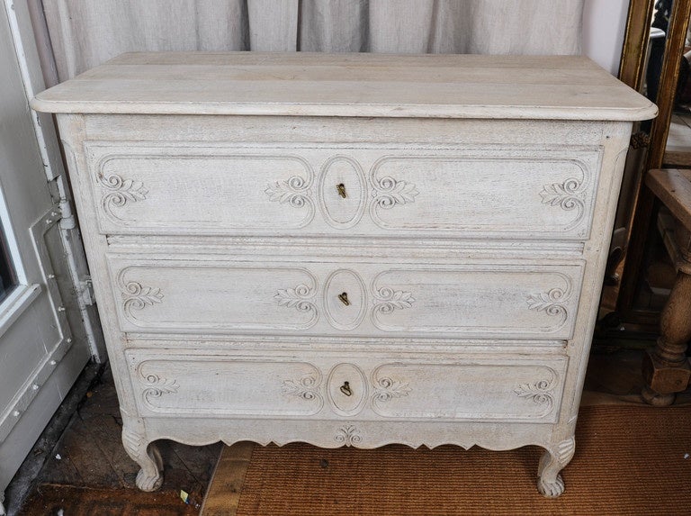 18th Century 18th.Century French louis Seize Commode For Sale