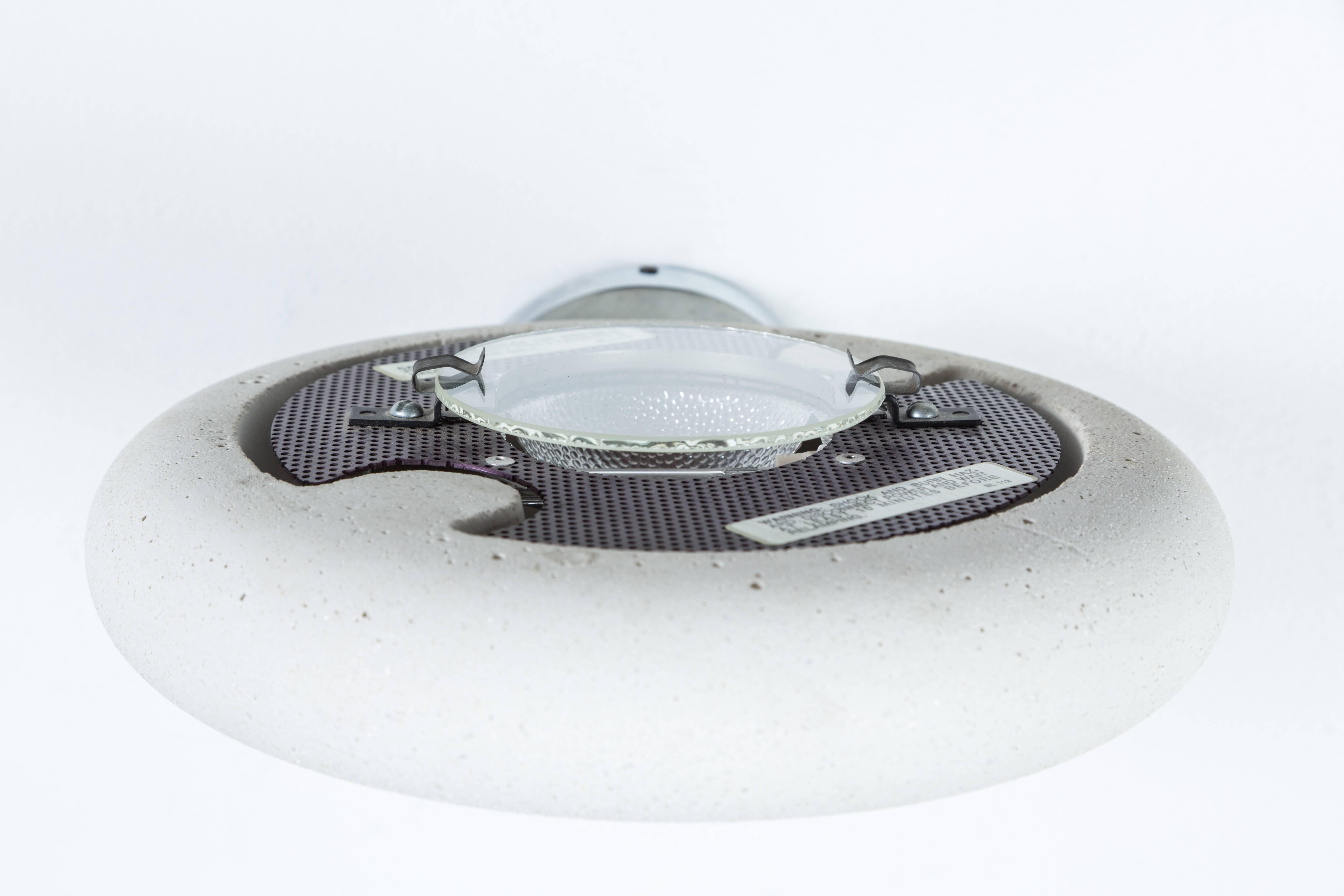 Lámpara de Charles Pfister para Boyd Lighting Concreto en venta