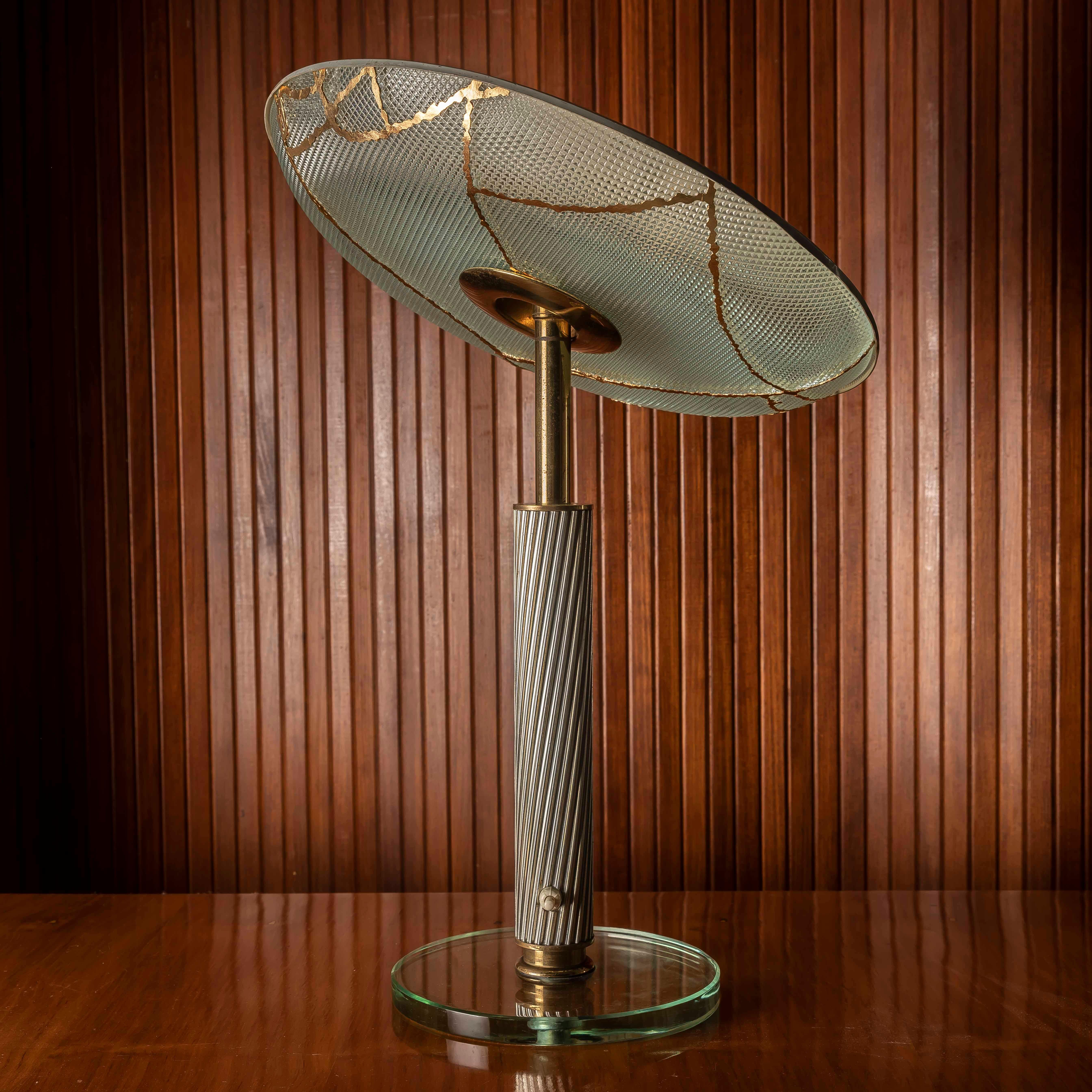 Rare Pietro Chiesa Table Lamp for Fontana Arte, 1950s – Restored with Kintsugi For Sale 4