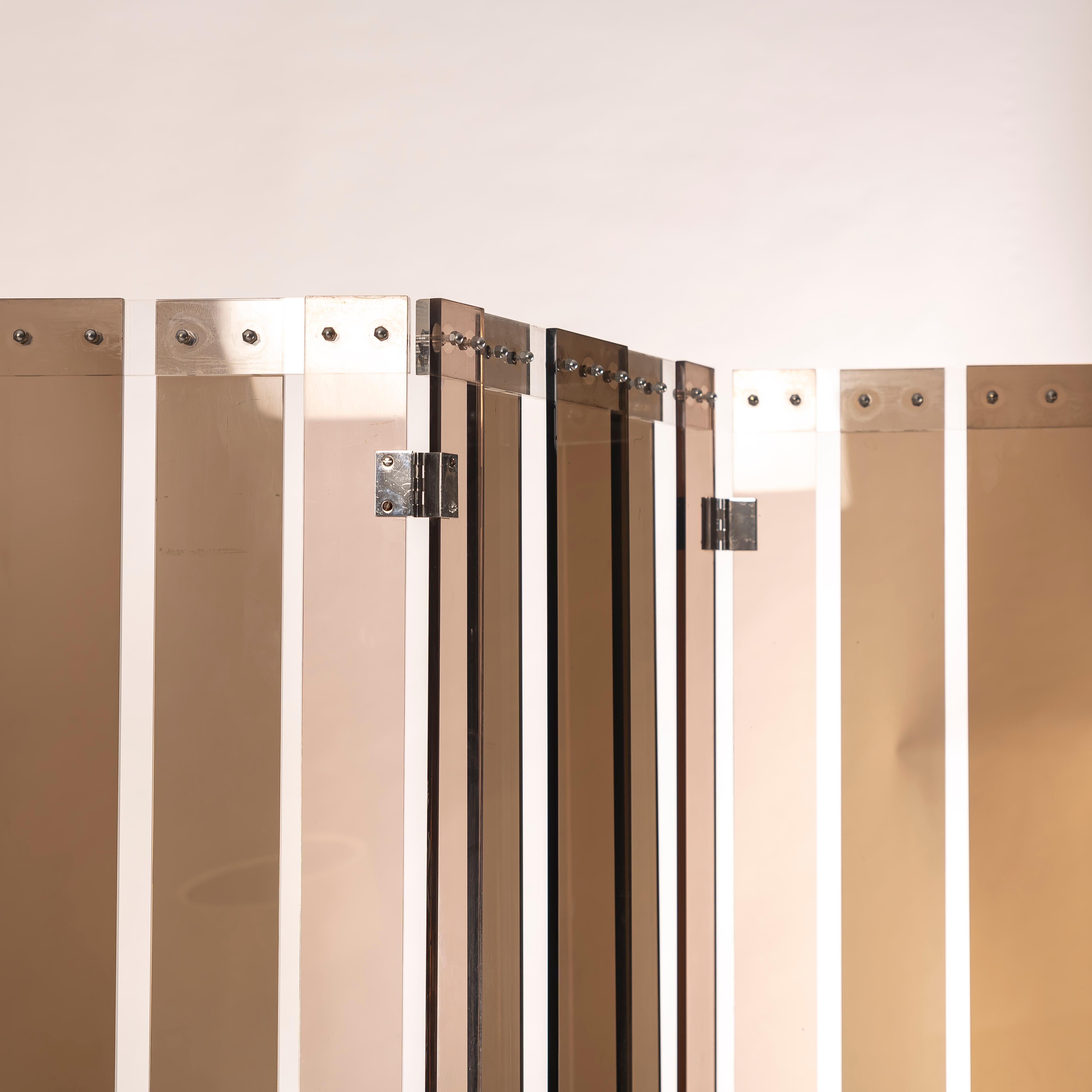 Chrome Vintage French 4-Panel Screen by Philippe Jean, 1970s - Plexiglas fumé en vente