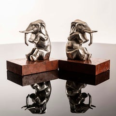 Pair of French Art Deco Elephant Bookends on Rouge Royal Marble, circa 1930