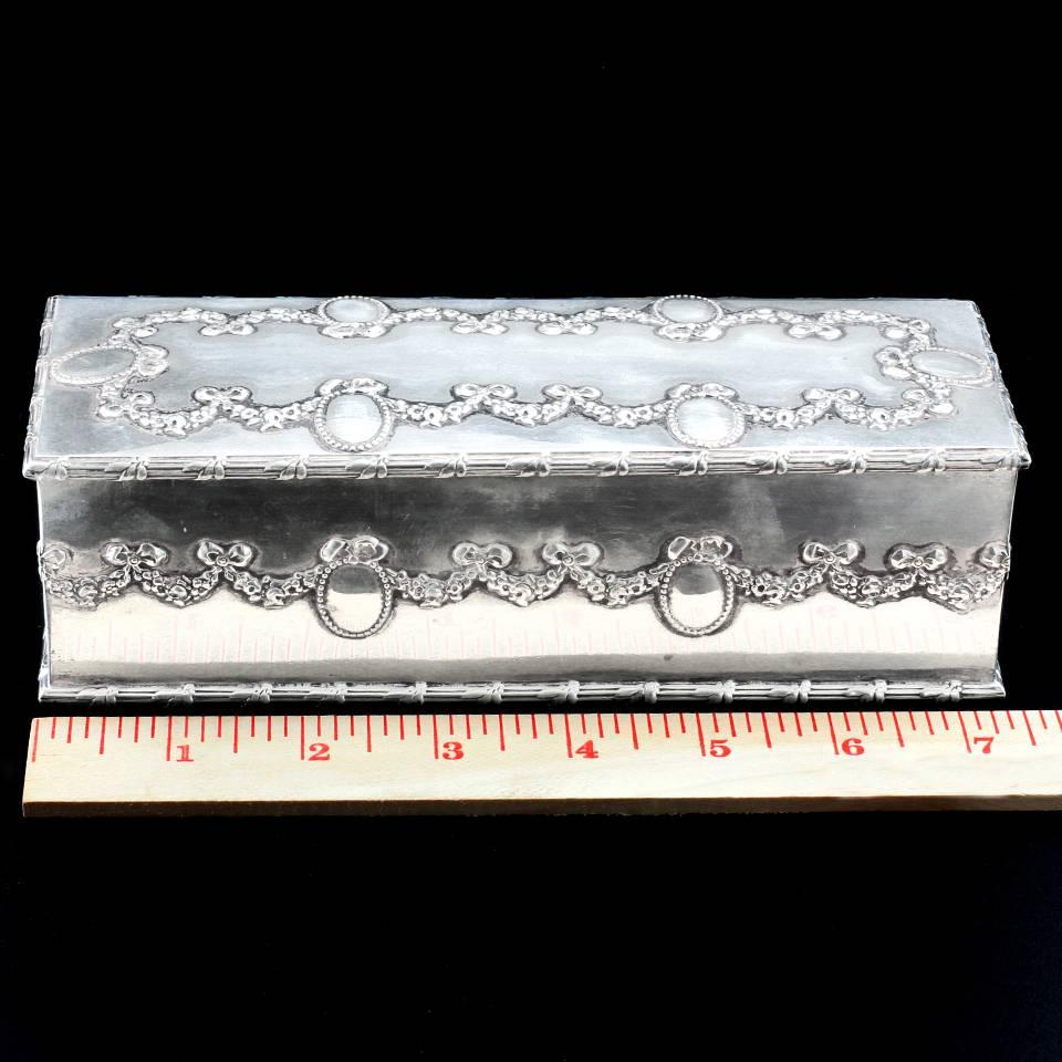 Sterling Silver Theo B. Starr Antique Sterling Box