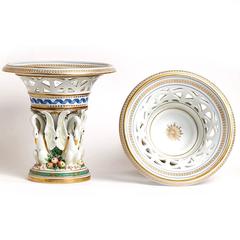 Pair of Early Ginori Swan Cache Pots