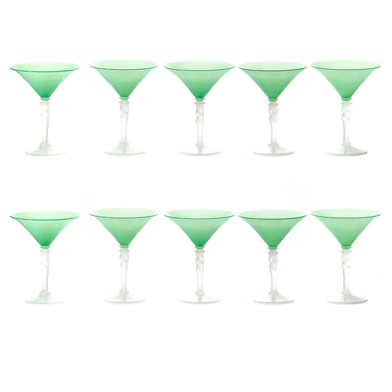 Steuben Art Deco Jade Grüne Martini-Gläser (Art déco) im Angebot