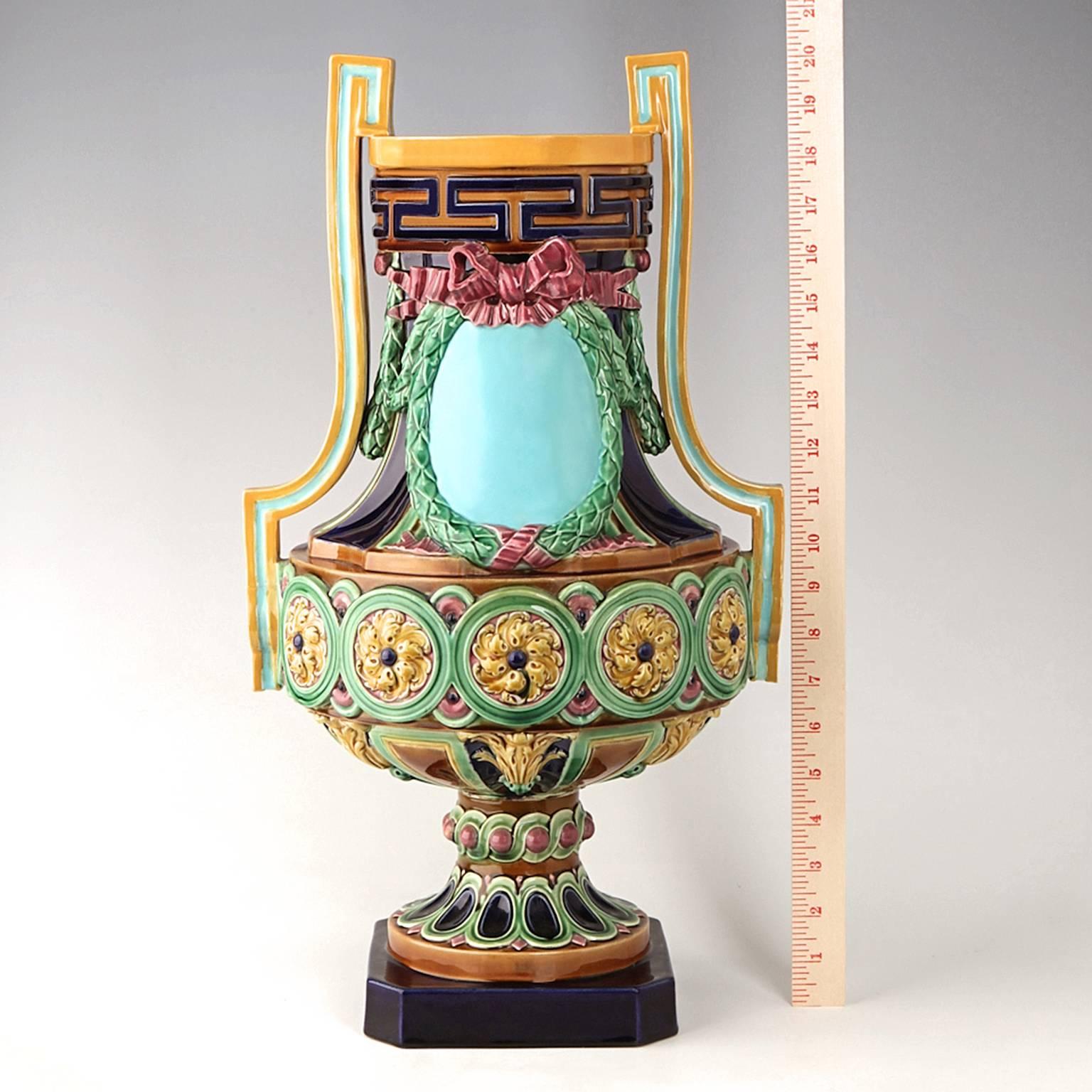Große Minton Majolika-Vase, Huge (19. Jahrhundert) im Angebot