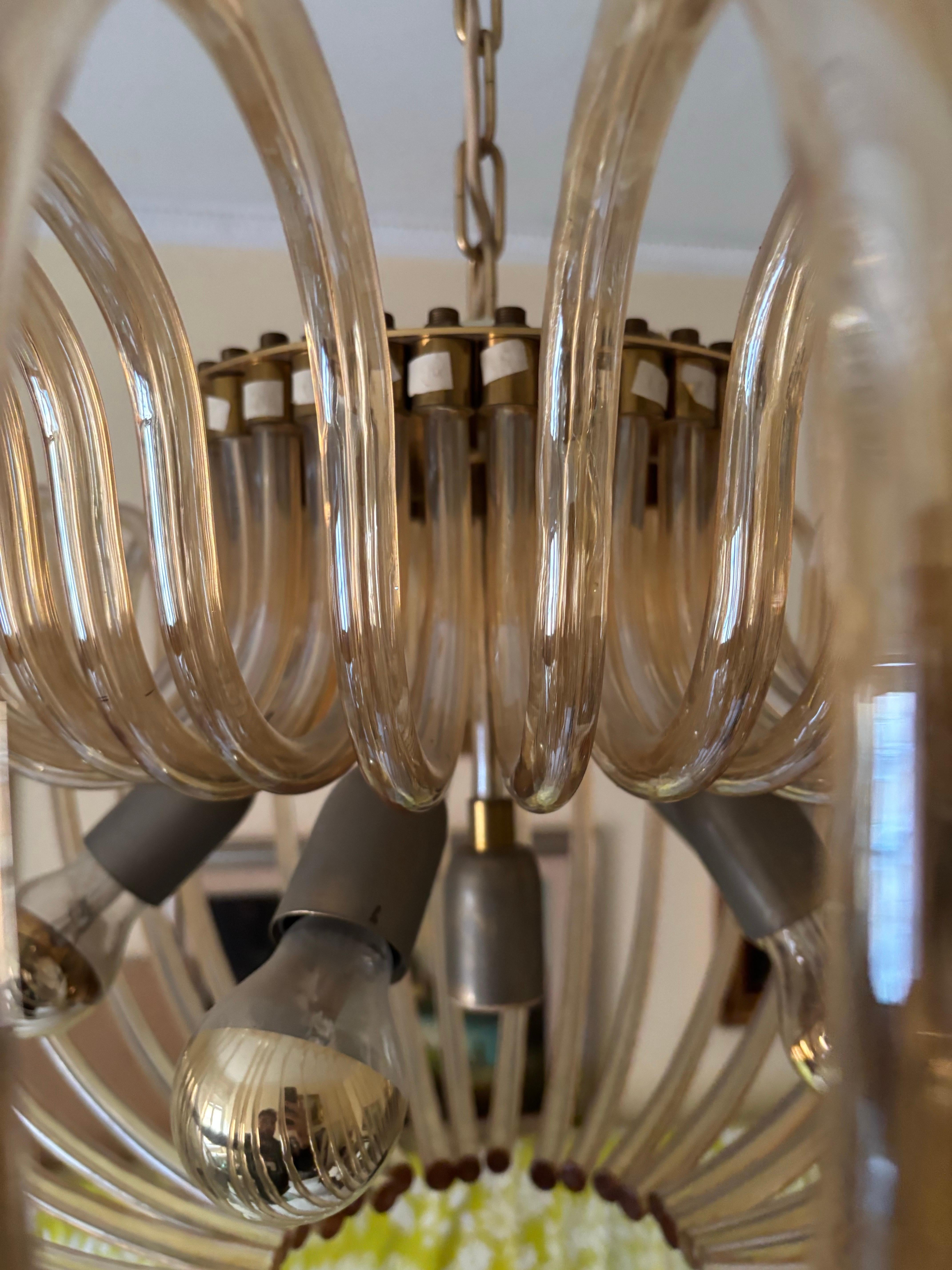 Venini mid-century Murano glass ''Champagne'' chandelier. 2