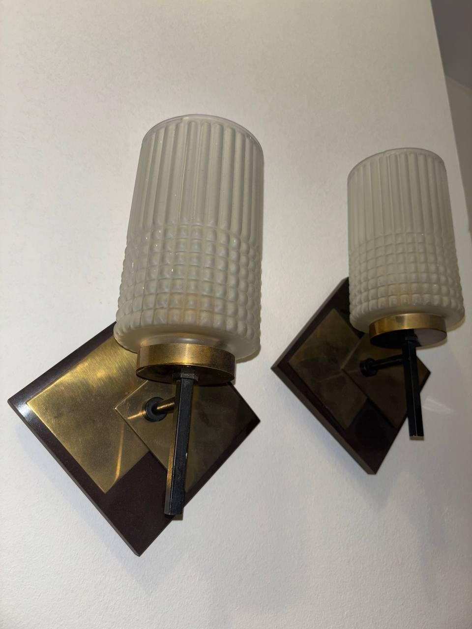 Blown Glass Stilnovo wall sconce  brass  1970 cast iron glass. For Sale