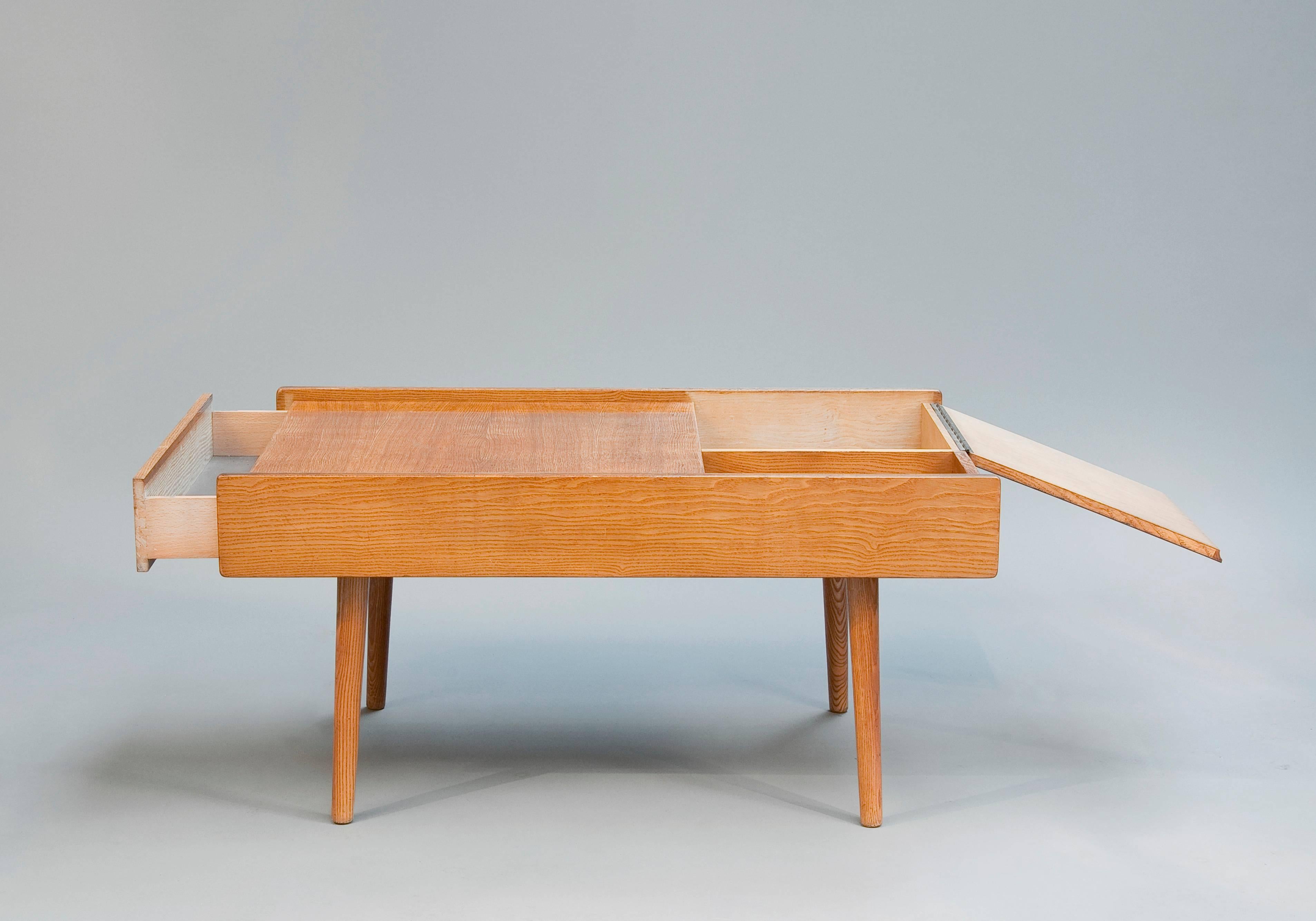 Low Table 119 by Pierre Paulin, Meubles TV Edition, 1953 In Good Condition In Paris, FR