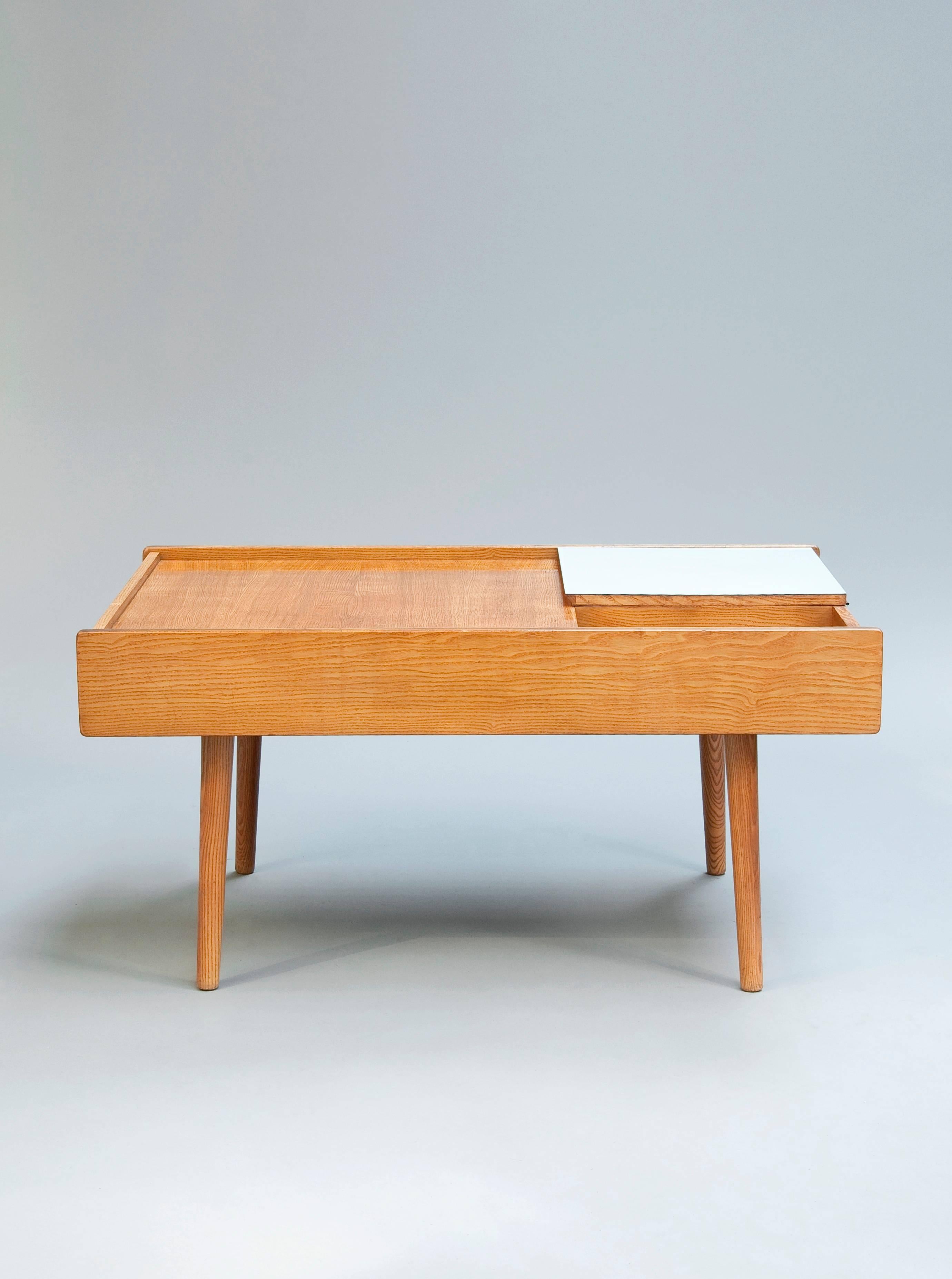 Mid-20th Century Low Table 119 by Pierre Paulin, Meubles TV Edition, 1953