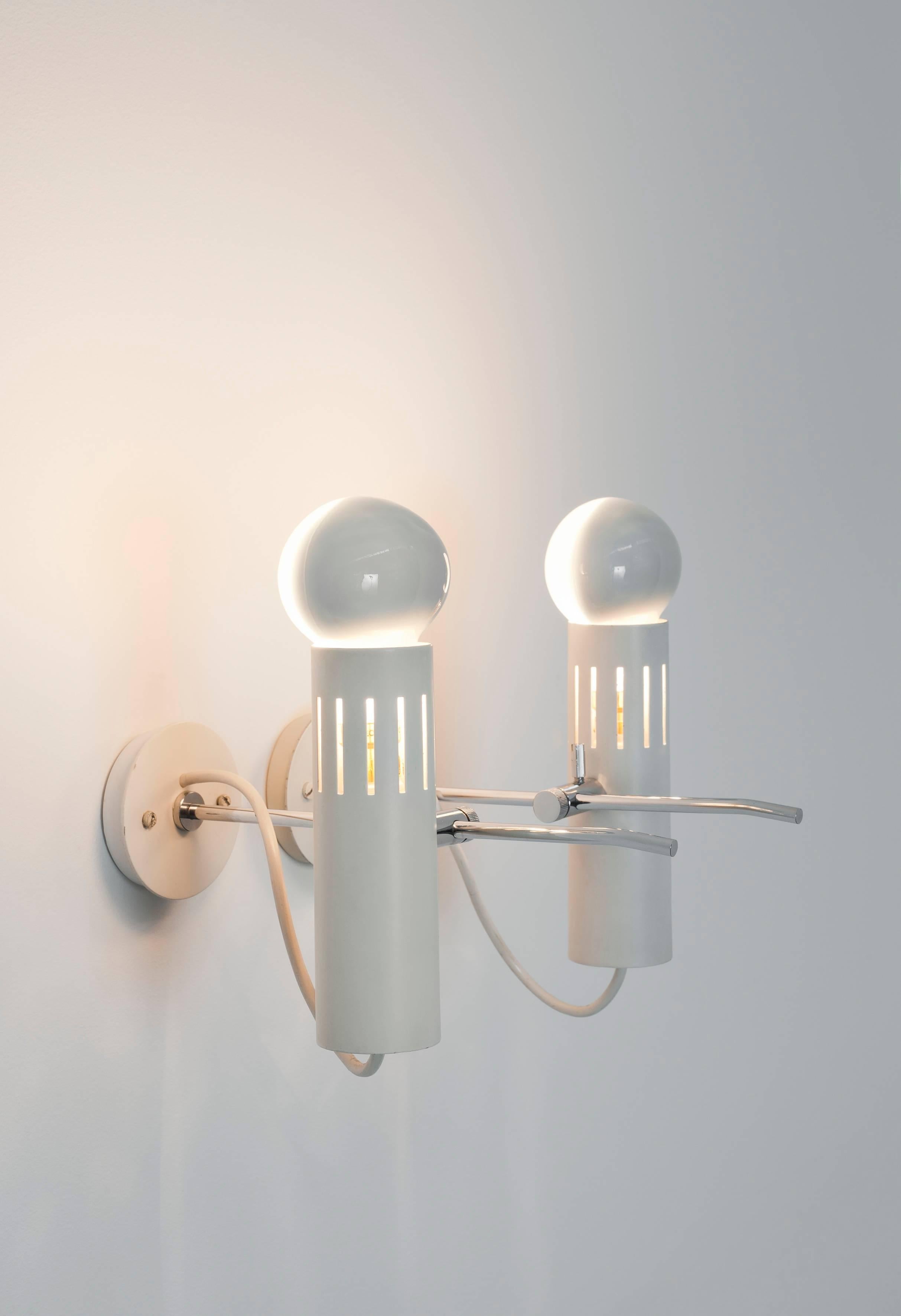 Mid-20th Century Pair of Sconces A5 by Alain Richard, Pierre Disderot Edition, 1958 For Sale