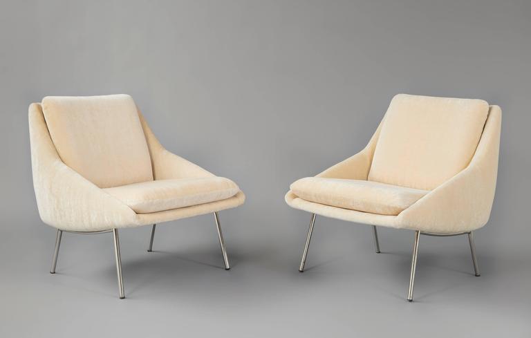 Mohair Sofa and pair of armchairs 800 (off-white) - Steiner edition - circa 1956 For Sale