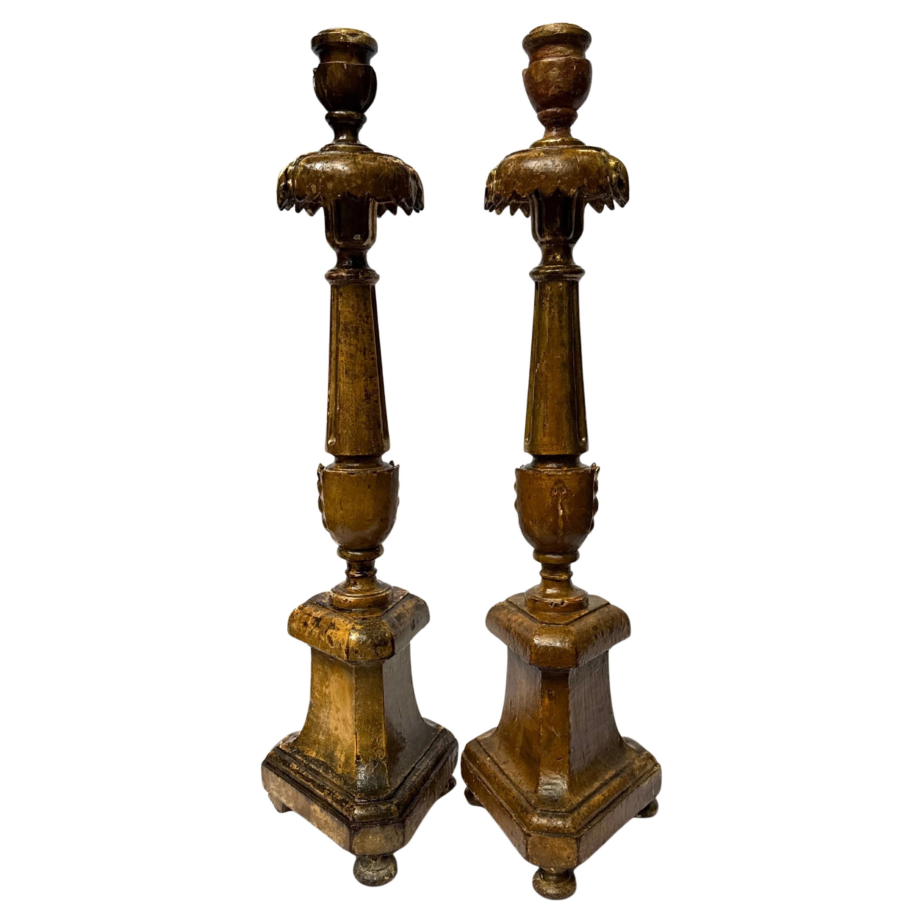 Coppia di grilli da altare in legno dorato italiano del XIX secolo in vendita 1