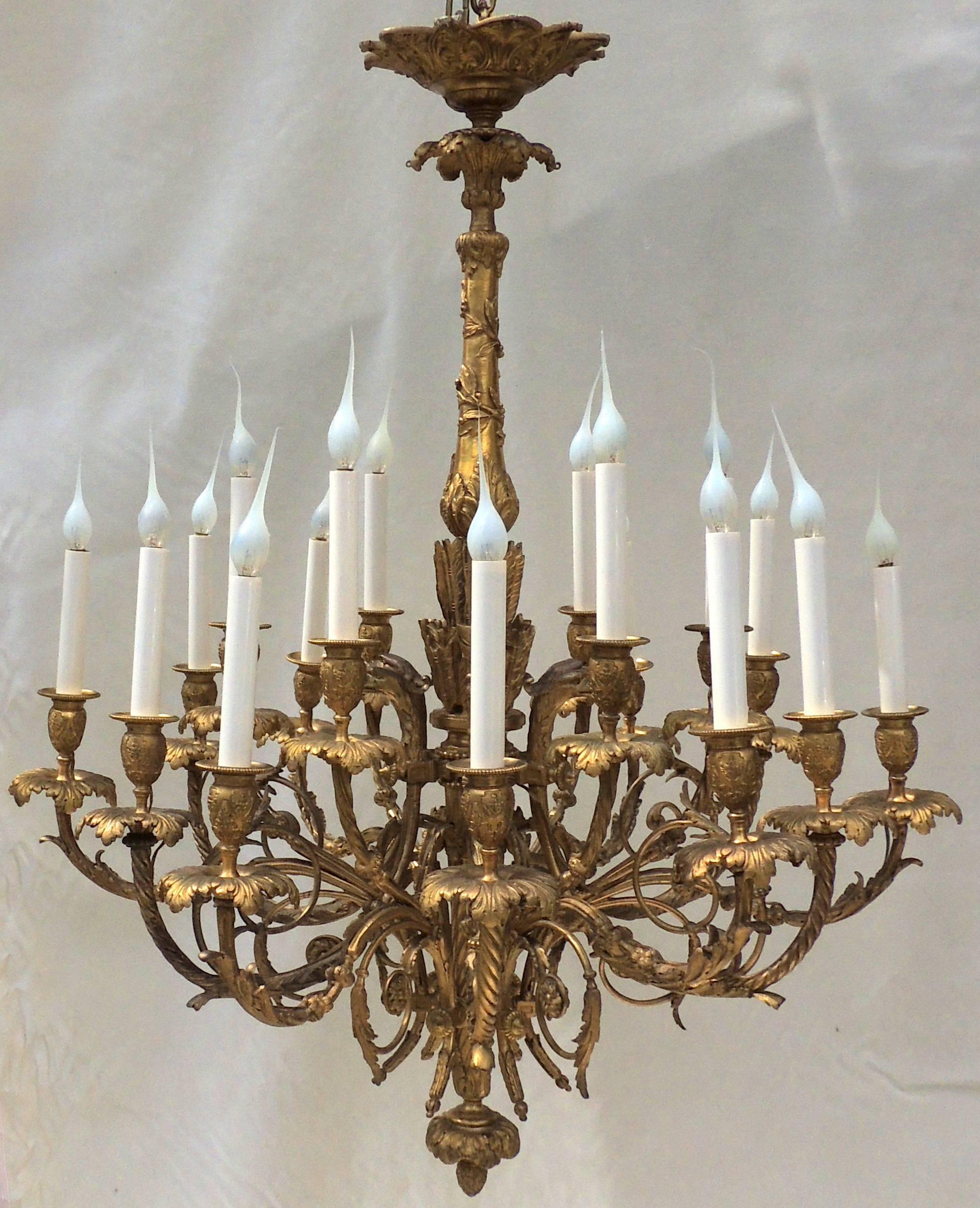 Gilt Fine 19th Century French Doré Bronze 18-Light Palatial Neoclassical Chandelier