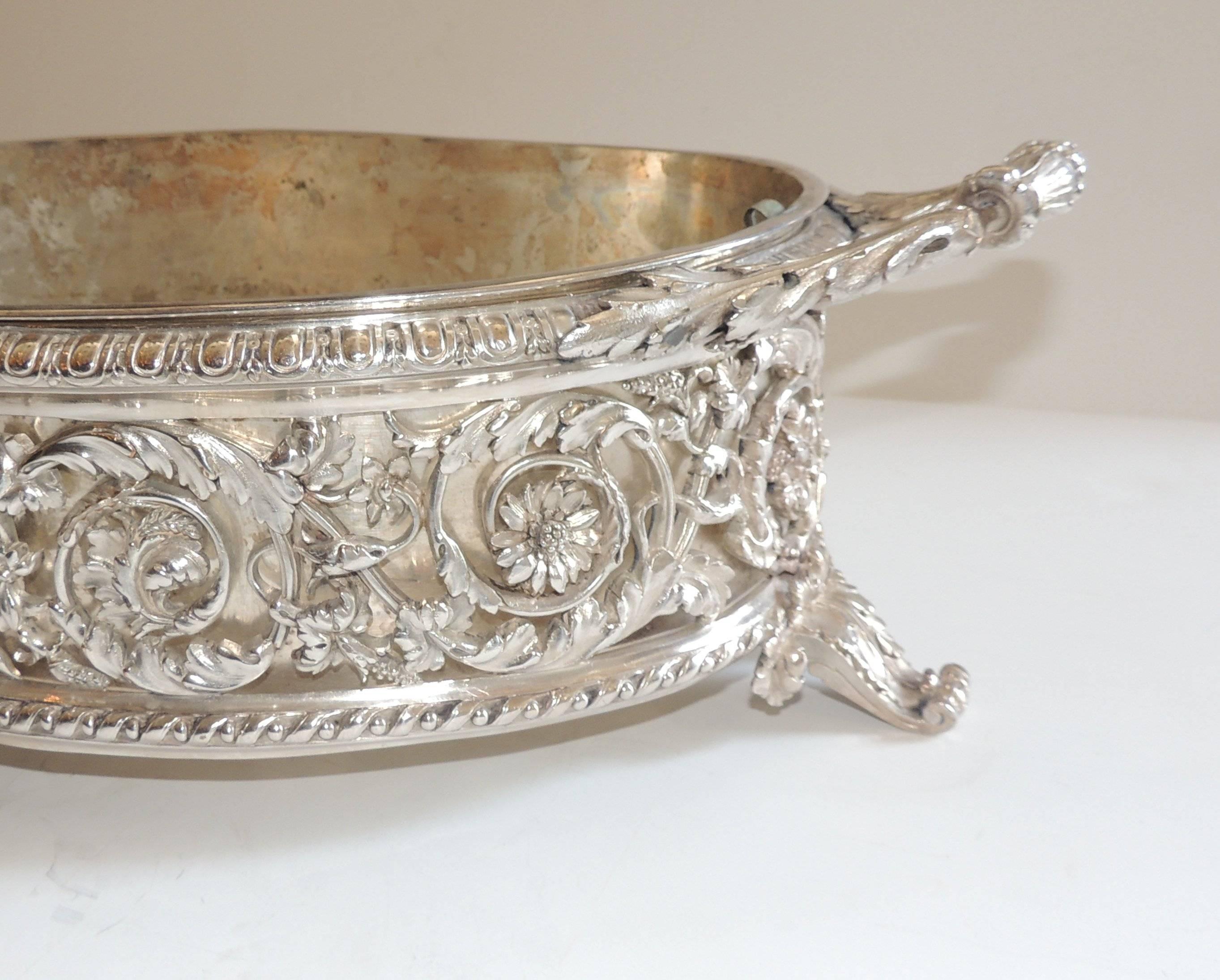 Beautiful Christofle France Silver Plated Bronze Jardiniere Filigree Centerpiece In Excellent Condition In Roslyn, NY