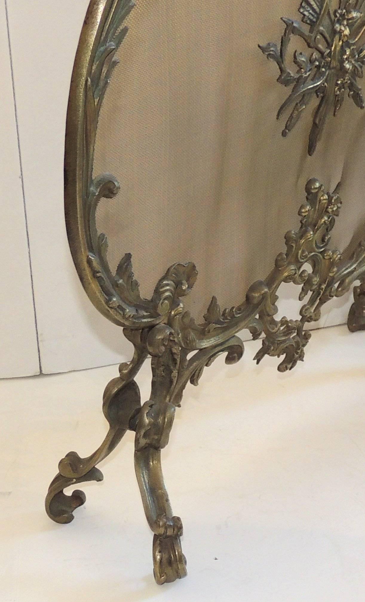 Wonderful French Bronze Gilt Fire Place Screen Filigree & Bows Firescreen  For Sale 2
