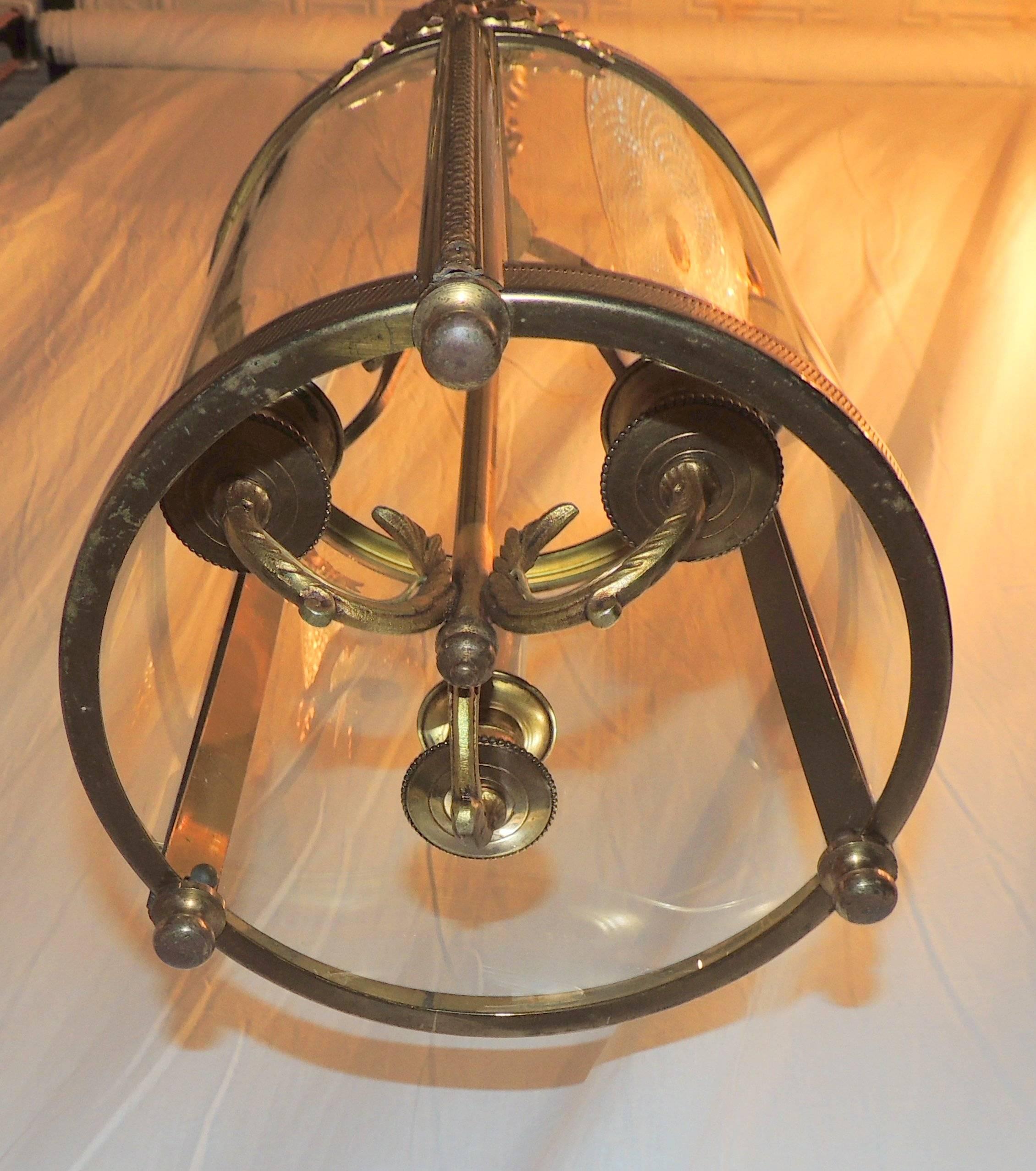 Wonderful French Ribbon Bow Gilt Bronze Three-Light Lantern Chandelier Fixture For Sale 1