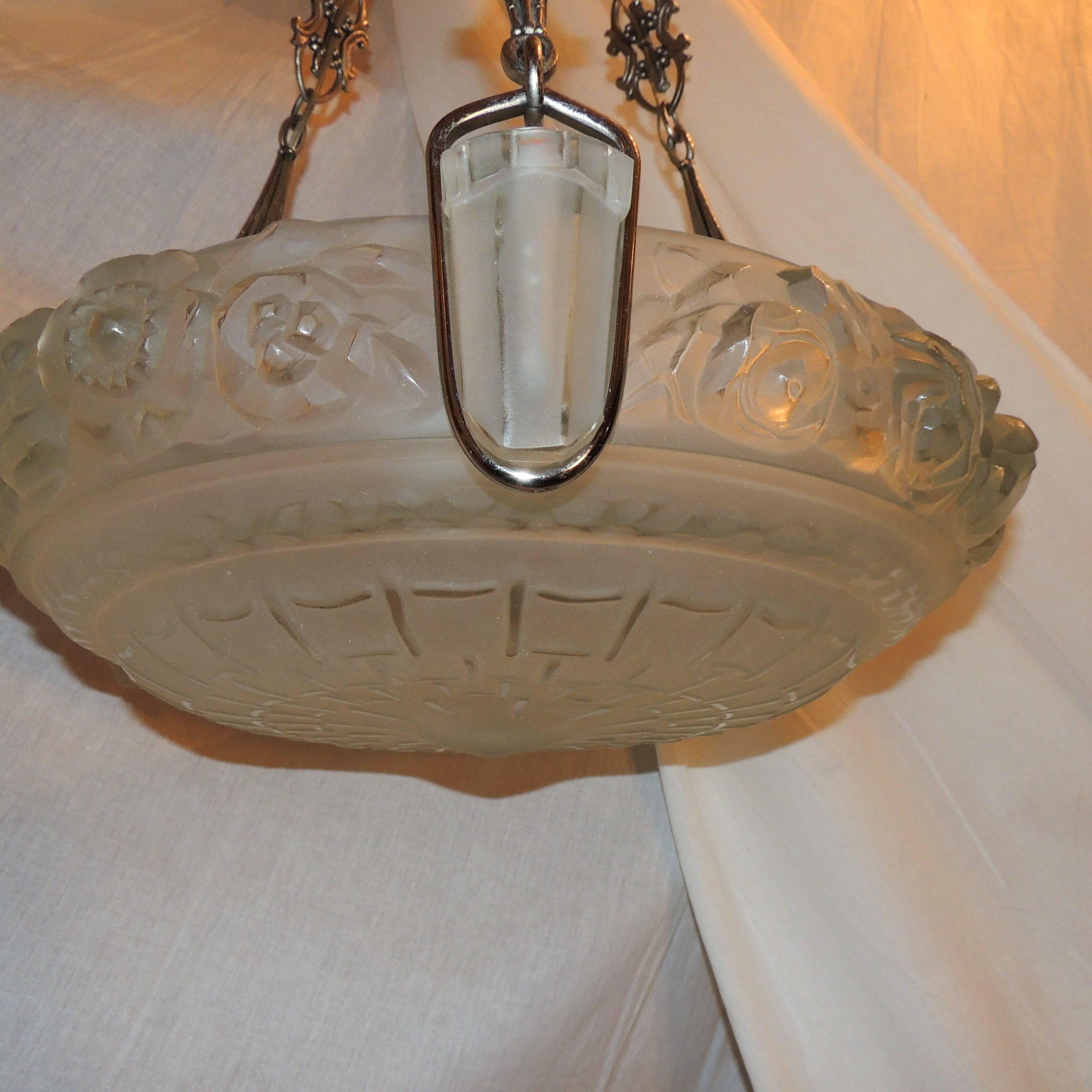 Wonderful Signed French Art Deco Sabino Opalescent Art Glass Chandelier Fixture For Sale 1