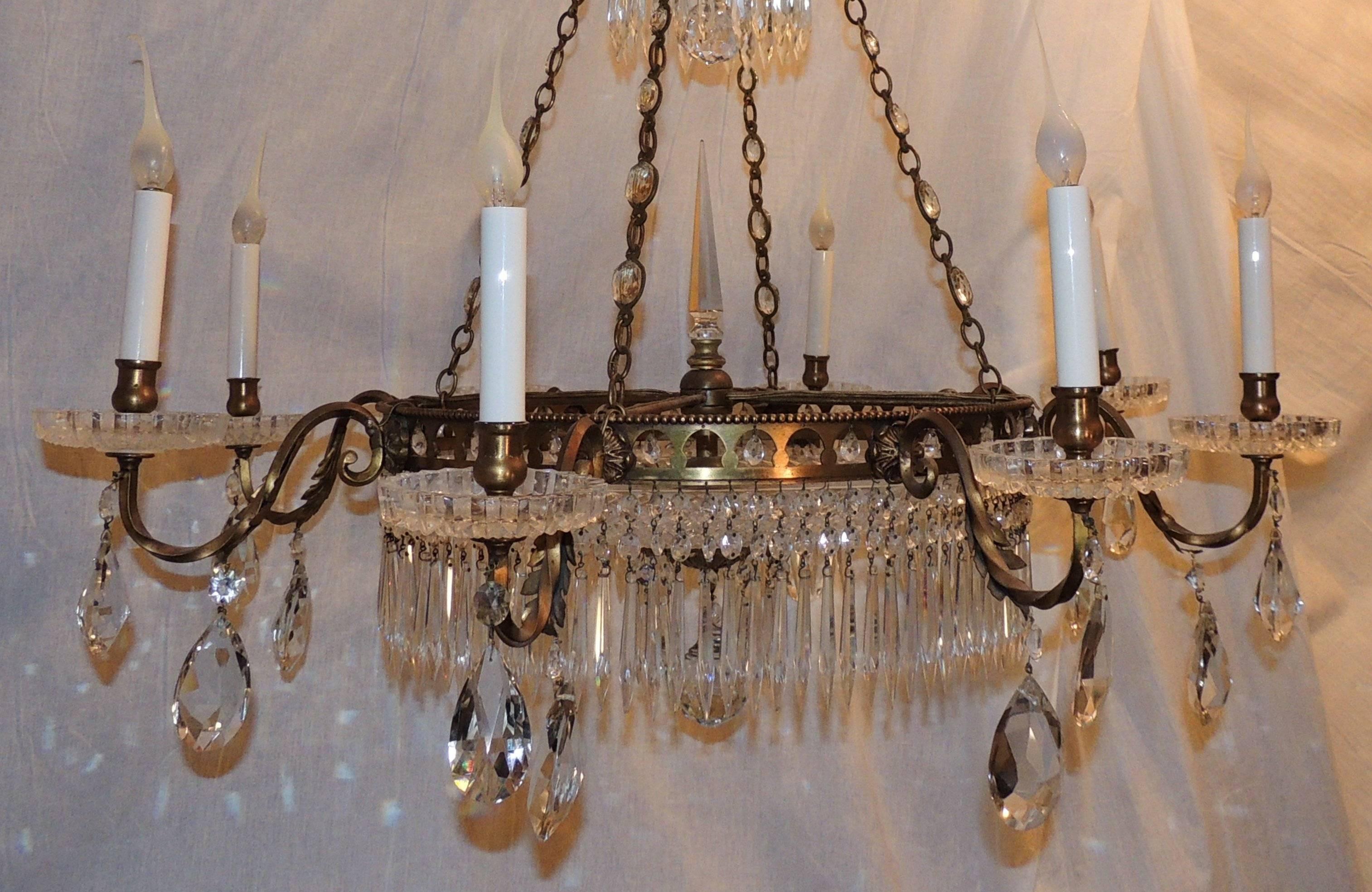 Wonderful French Bronze Regency Empire Crystal 12-Light Neoclassical Chandelier For Sale 2