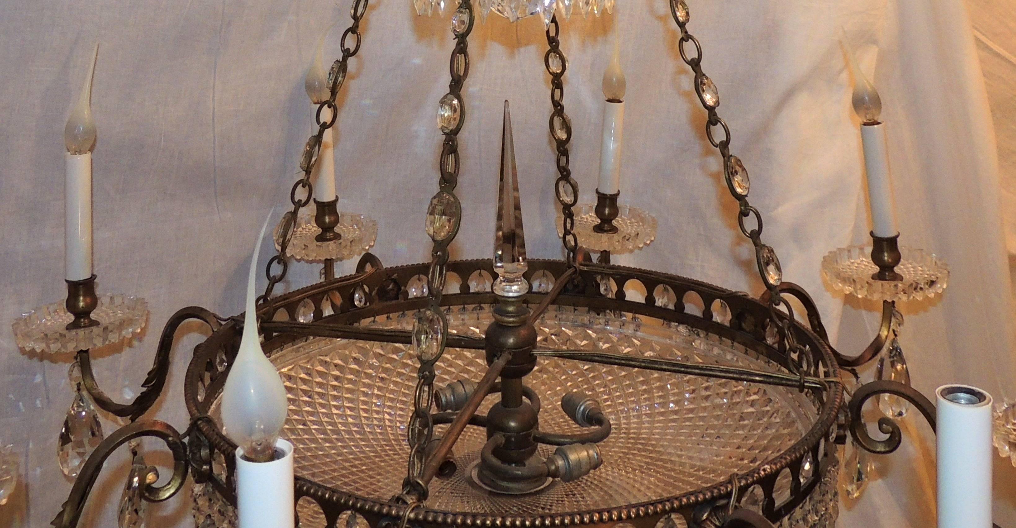 Wonderful French Bronze Regency Empire Crystal 12-Light Neoclassical Chandelier In Good Condition For Sale In Roslyn, NY