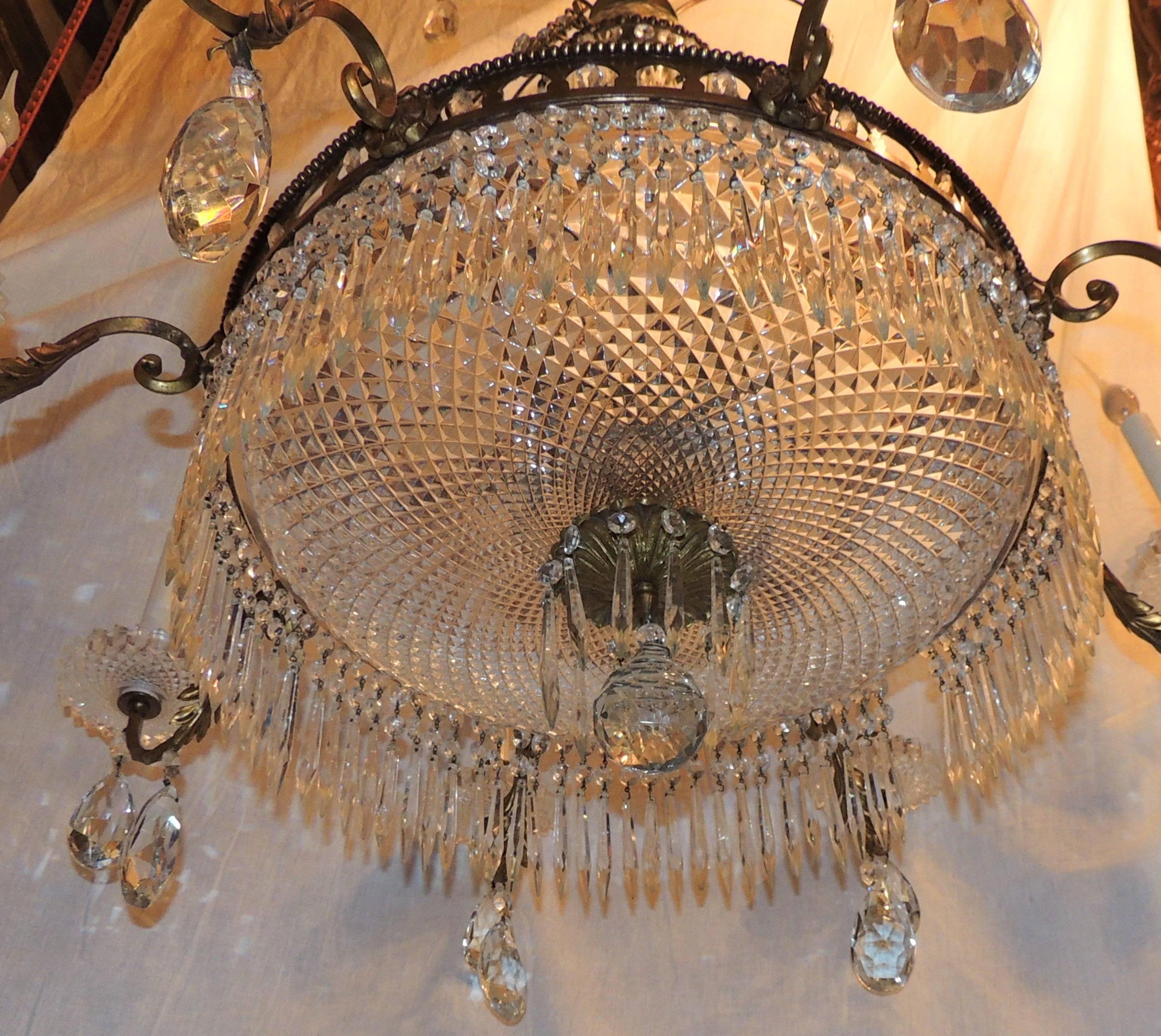 Wonderful French Bronze Regency Empire Crystal 12-Light Neoclassical Chandelier For Sale 1