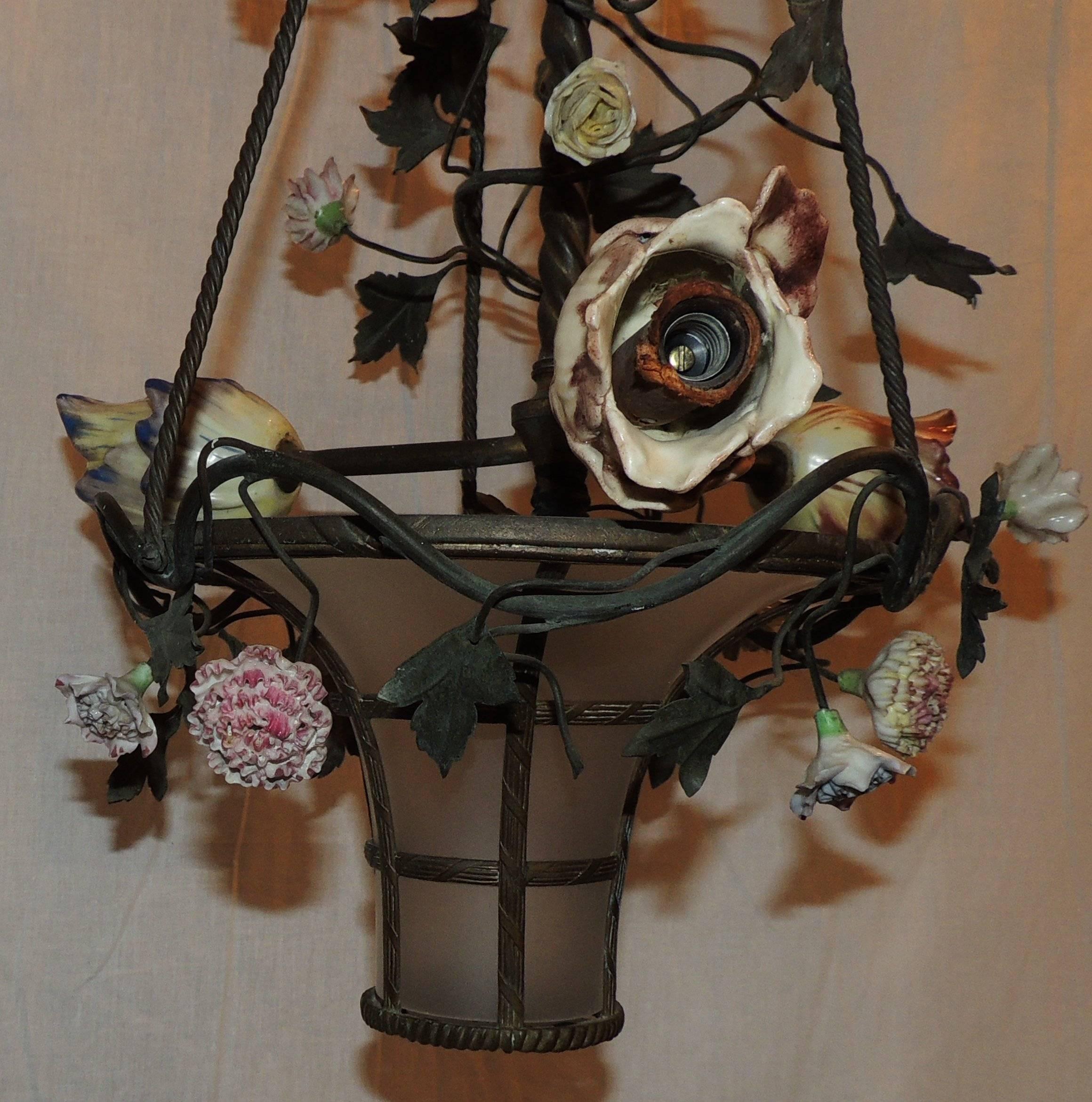 Mid-20th Century French Bronze Bow Top Frosted Basket Three-Light Porcelain Flowers Chandelier For Sale