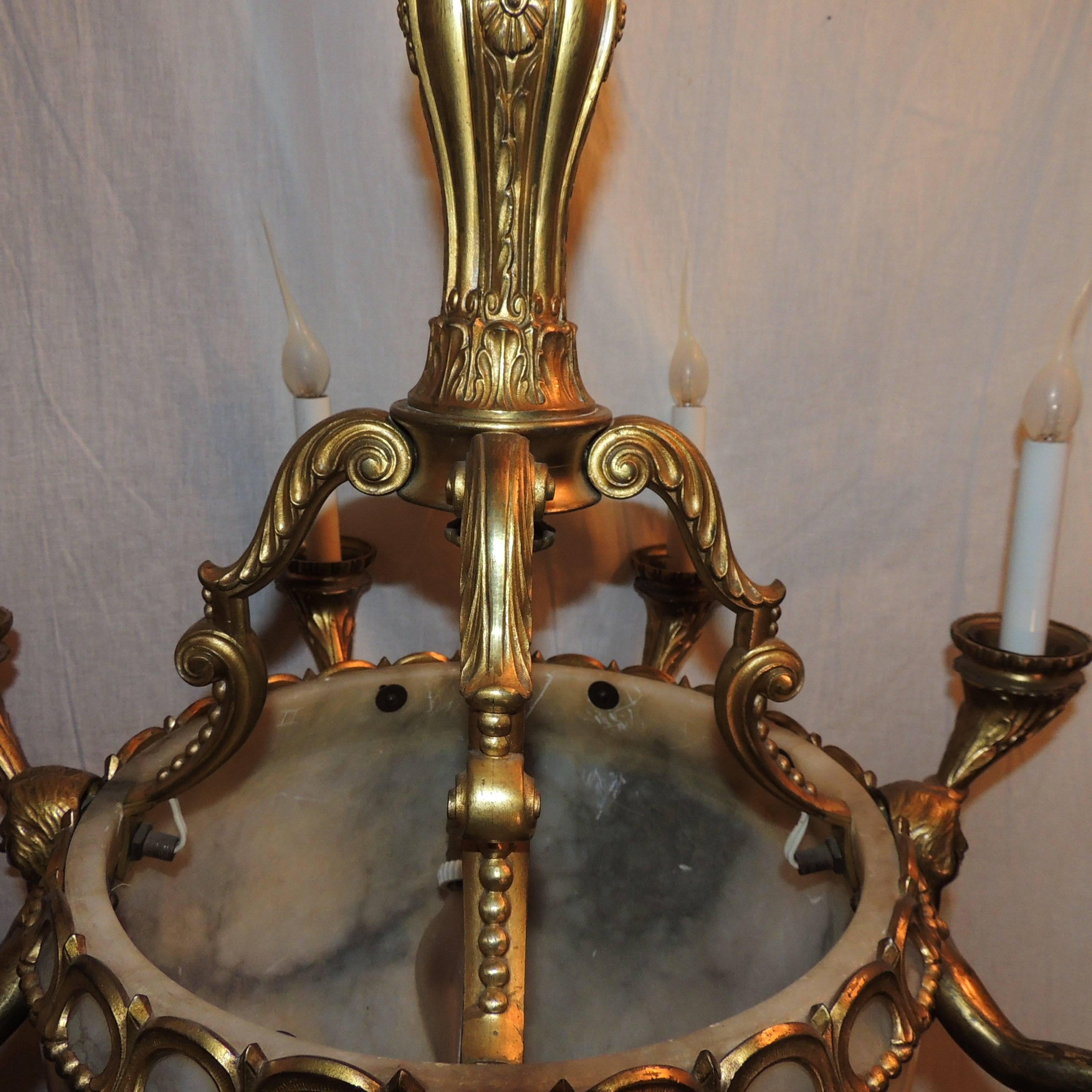 French Bronze Alabaster Figural Nine-Light Neoclassical Empire Chandelier In Good Condition In Roslyn, NY