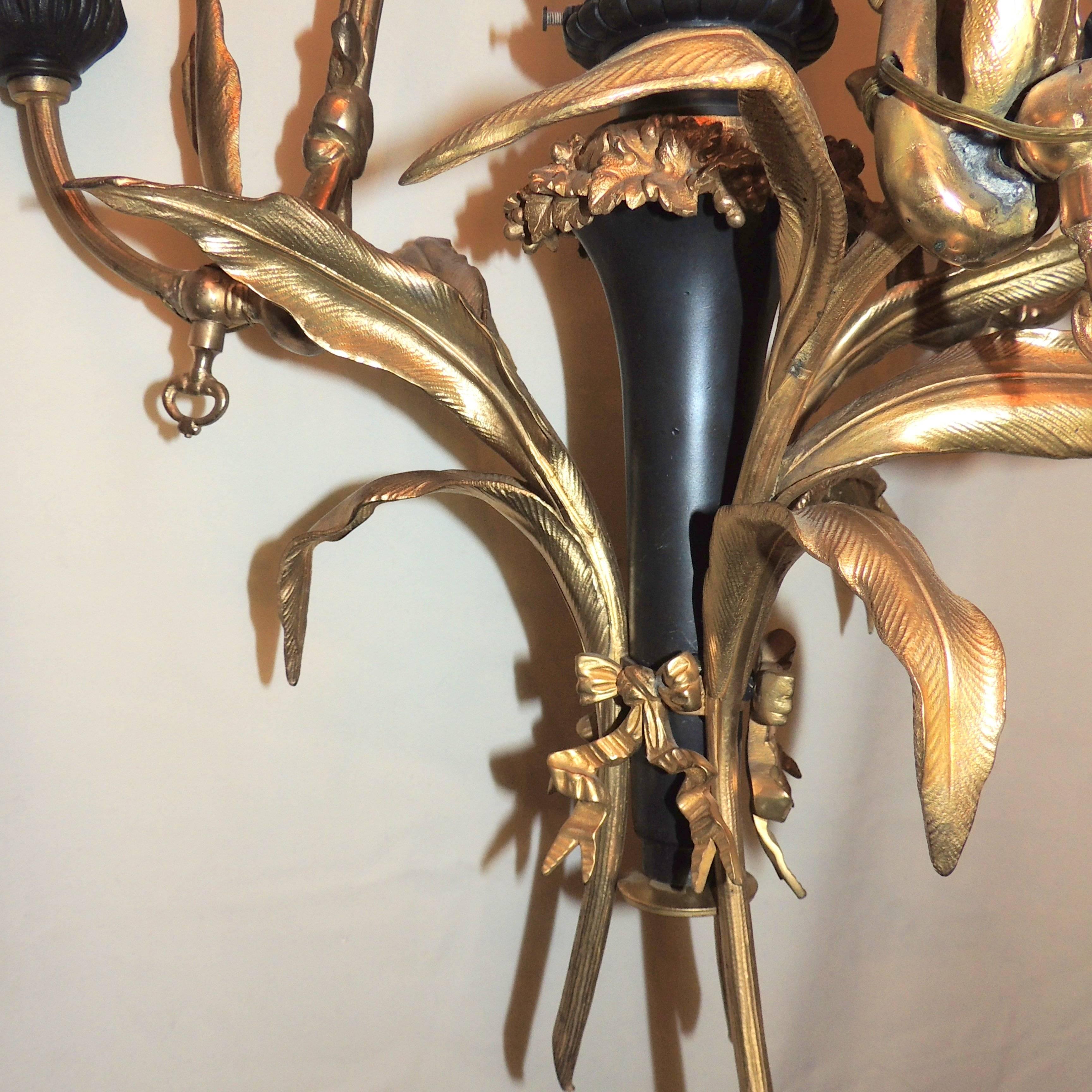 Wonderful French Doré Patina Bronze Bow Neoclassical Crystal Shade Chandelier For Sale 2