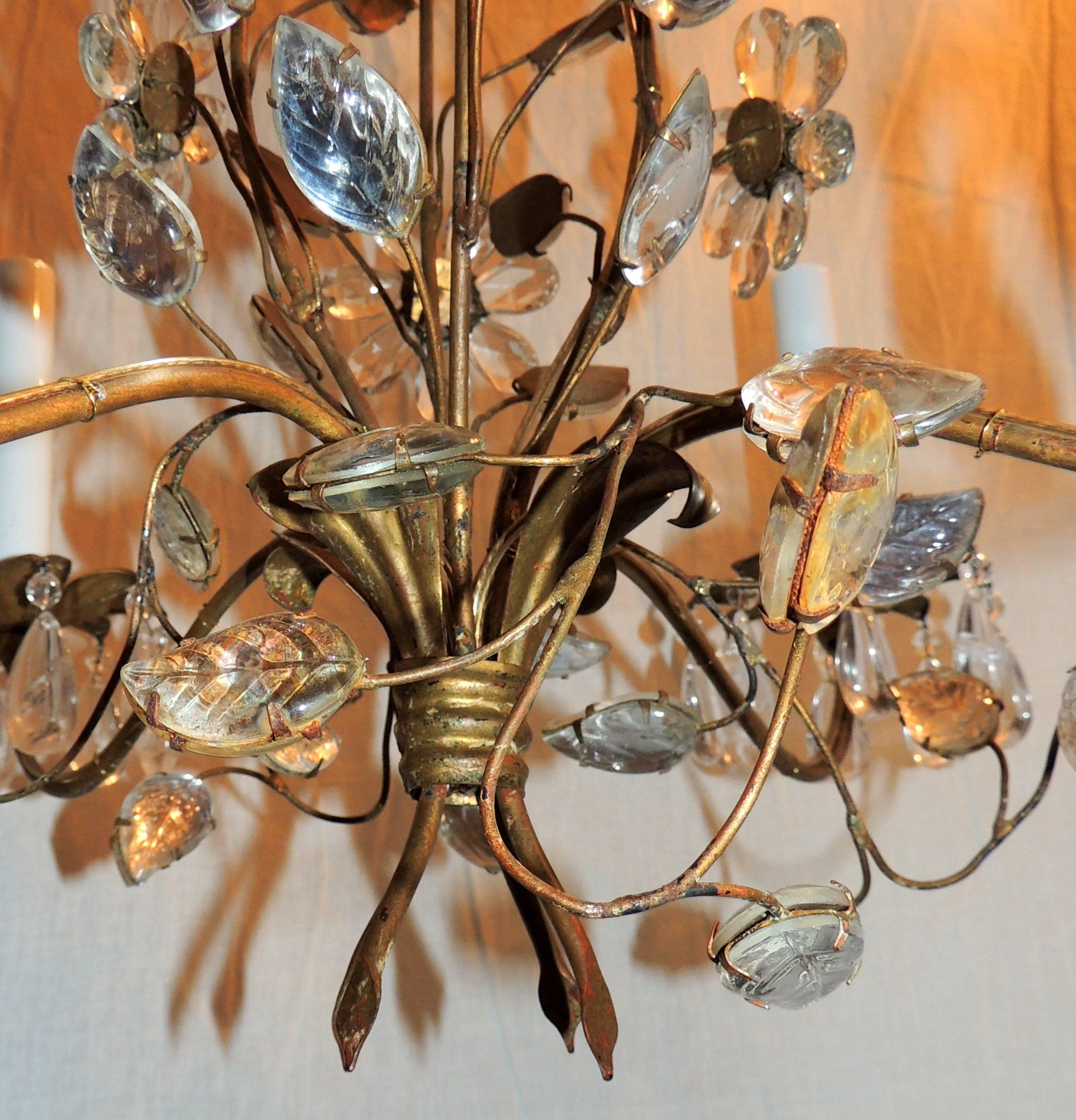 Wonderful Bagues Six-Light Rock Floral Crystal Bronze Transitional Chandelier In Good Condition In Roslyn, NY