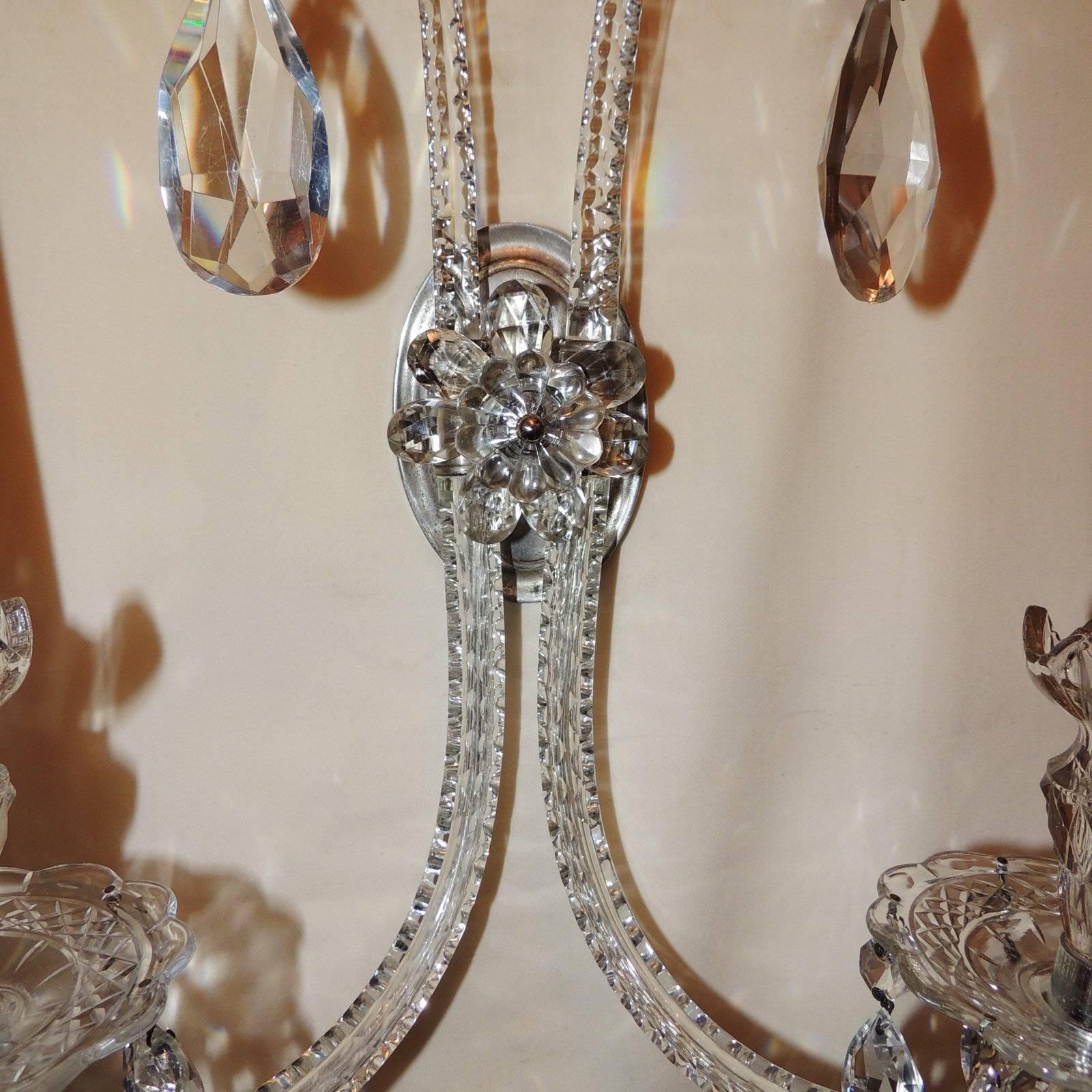 Elegant Pair of Antique Cut Crystal Georgian Silvered Bronze Floral Sconces In Good Condition For Sale In Roslyn, NY