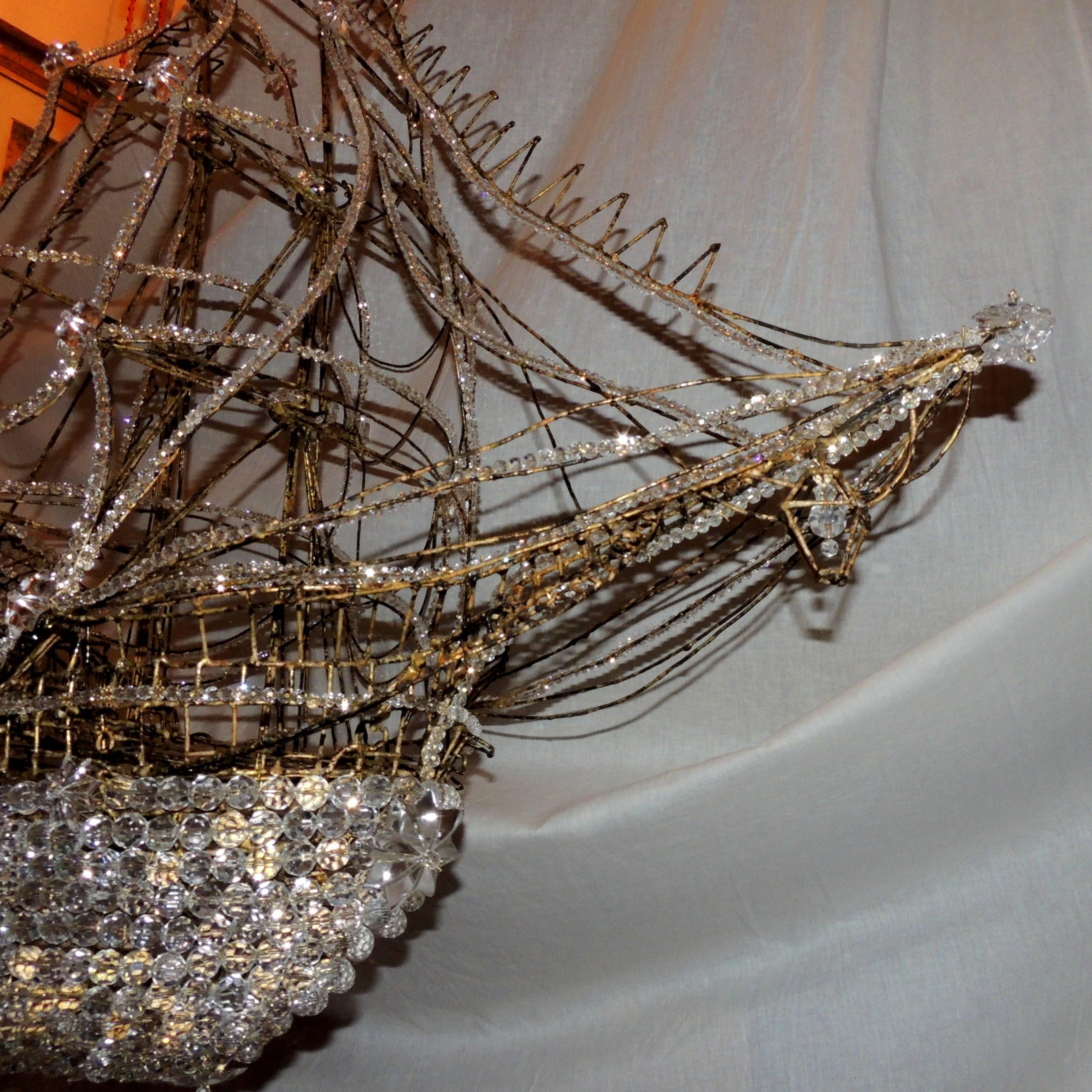 Beautiful Vintage Large Italian Crystal Beaded Gilt Boat Chandelier Ship Fixture In Good Condition In Roslyn, NY