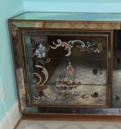 Wonderful Vintage Shabby Chic Mirrored Chinoiserie Gilt Reverse Painted Chest