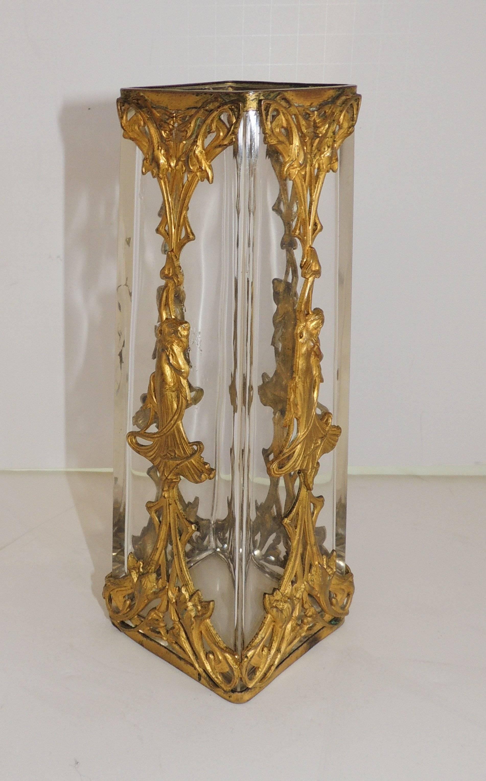 Wonderful French lady figure Art Nouveau ormolu-mounted gilt bronze crystal vase
Measures: 11