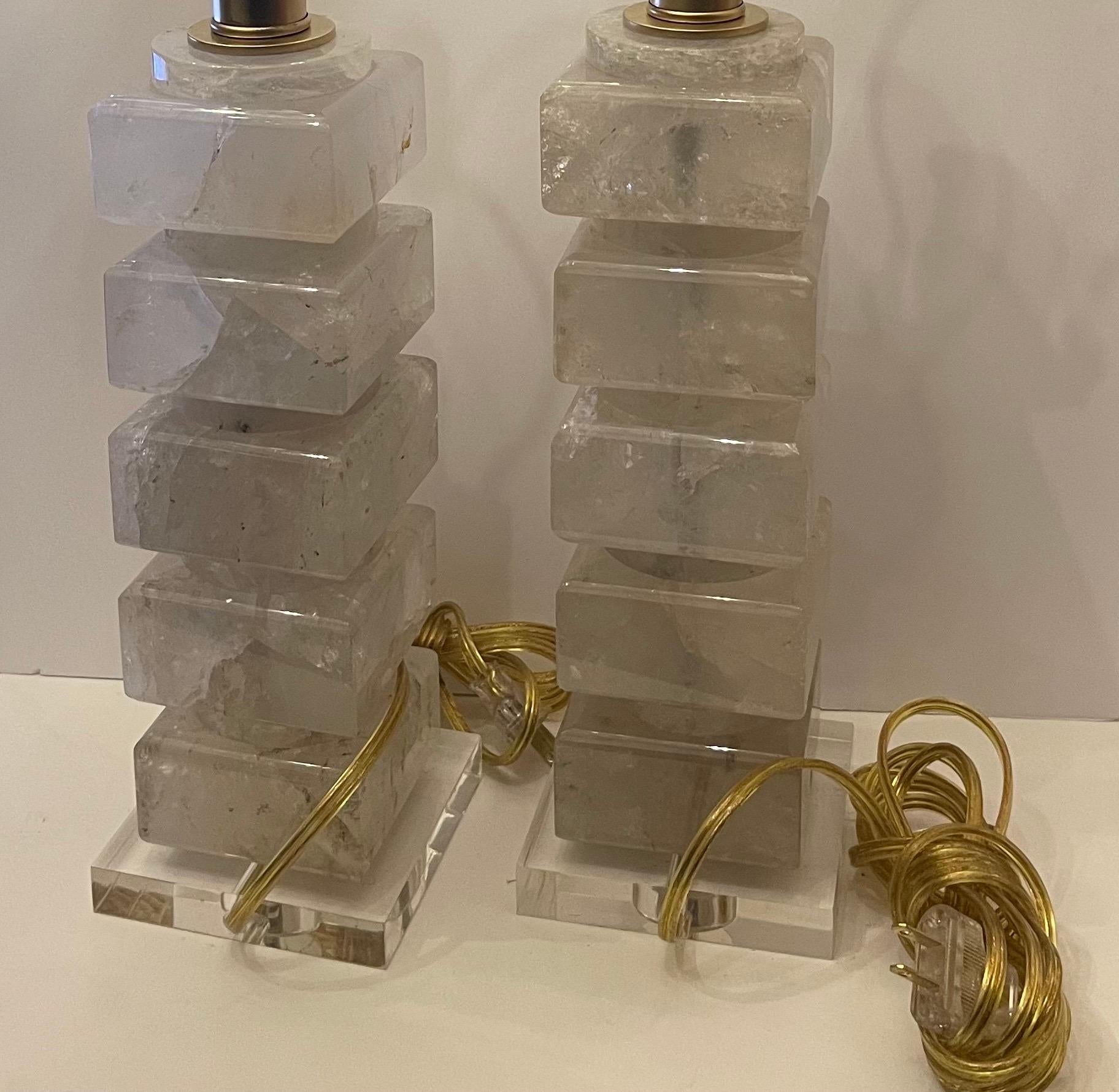 Beautiful Pair Mid Century Modern Transitional Block Rock Crystal Column Lamps For Sale 2