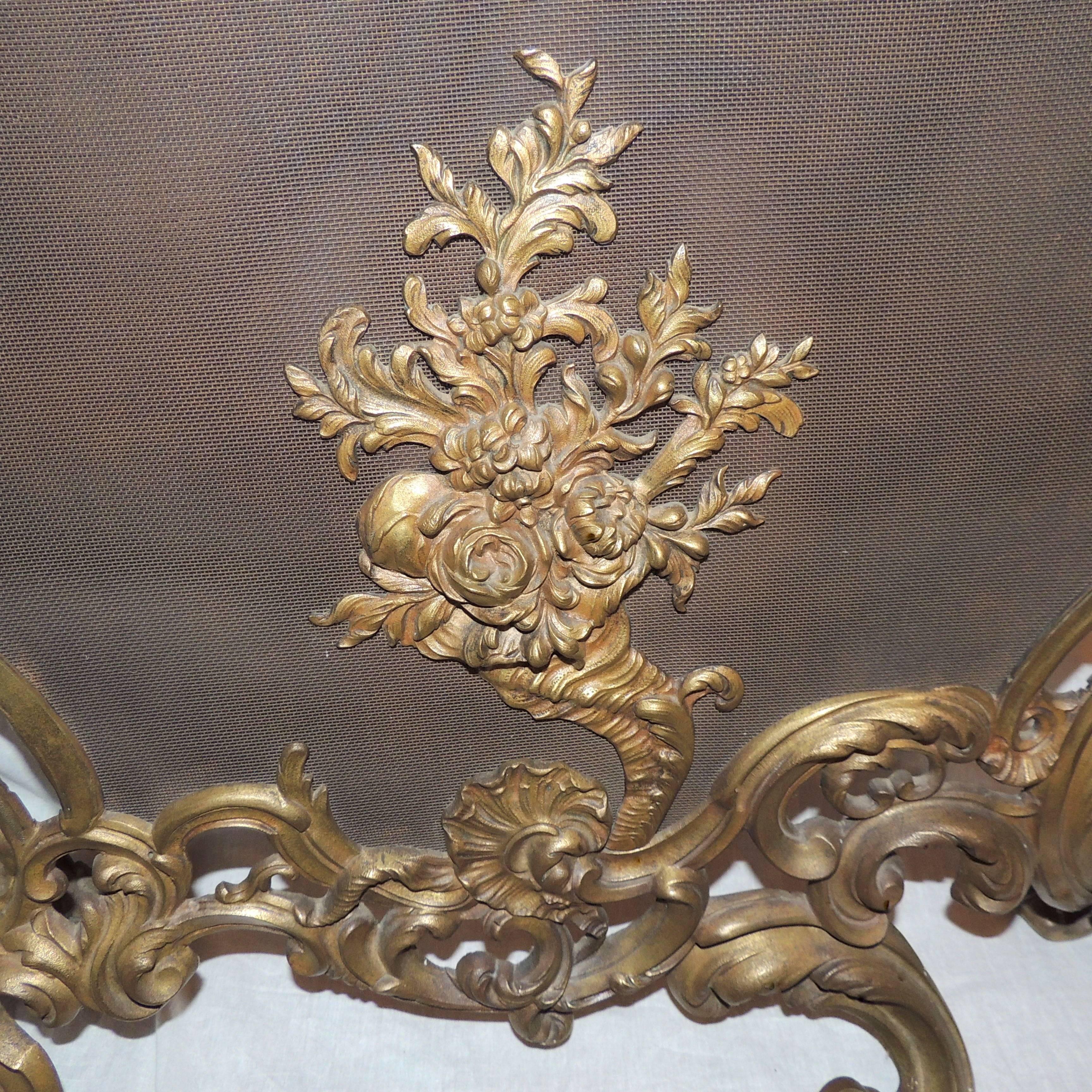 Mid-20th Century Extraordinary Dore Bronze Fire Place Screen Scrolls Floral Medallion Firescreen For Sale