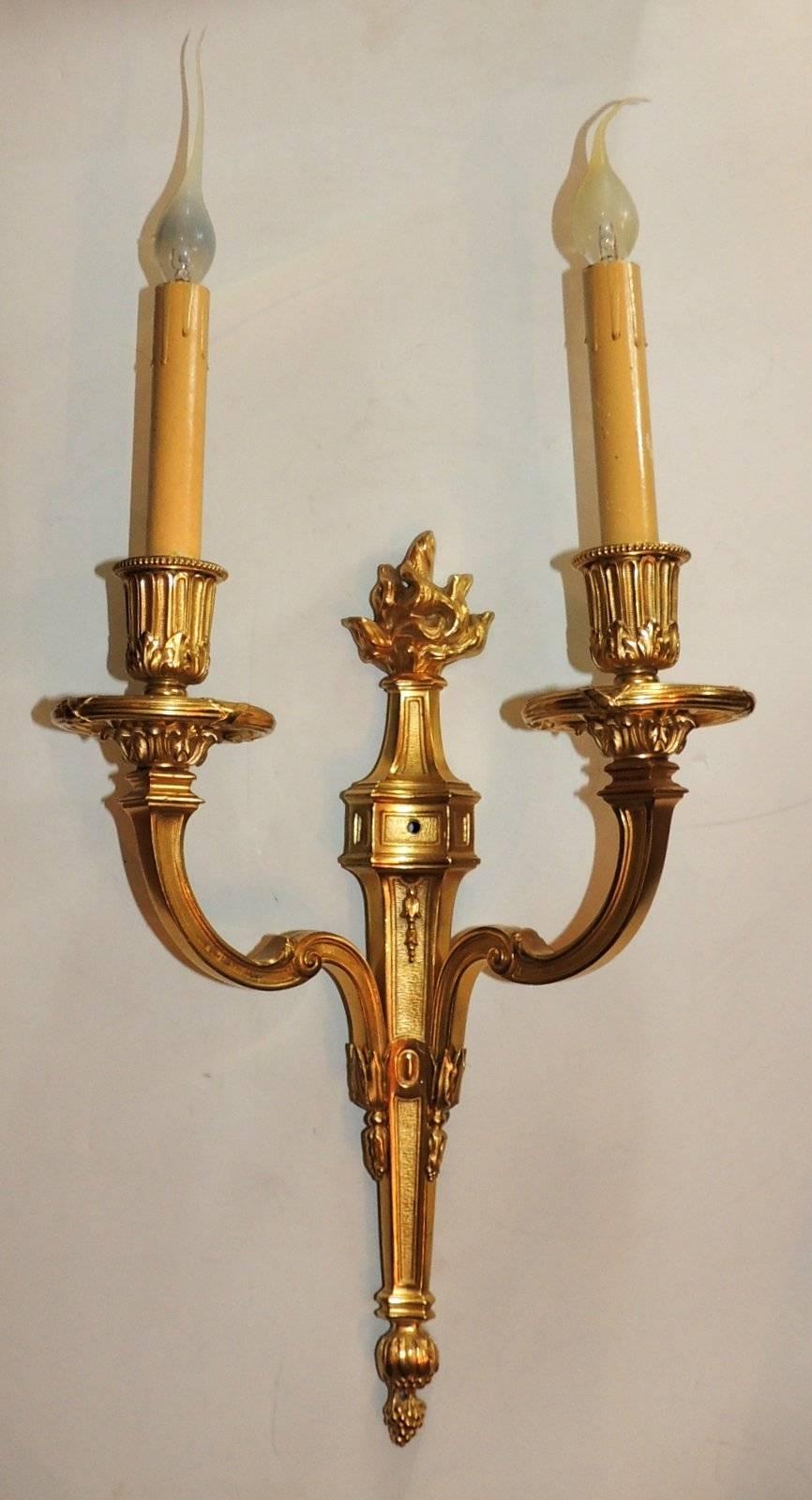 American Elegant Pair of Caldwell Dore Bronze Two-Arm Flame Top Neoclassical Sconces For Sale