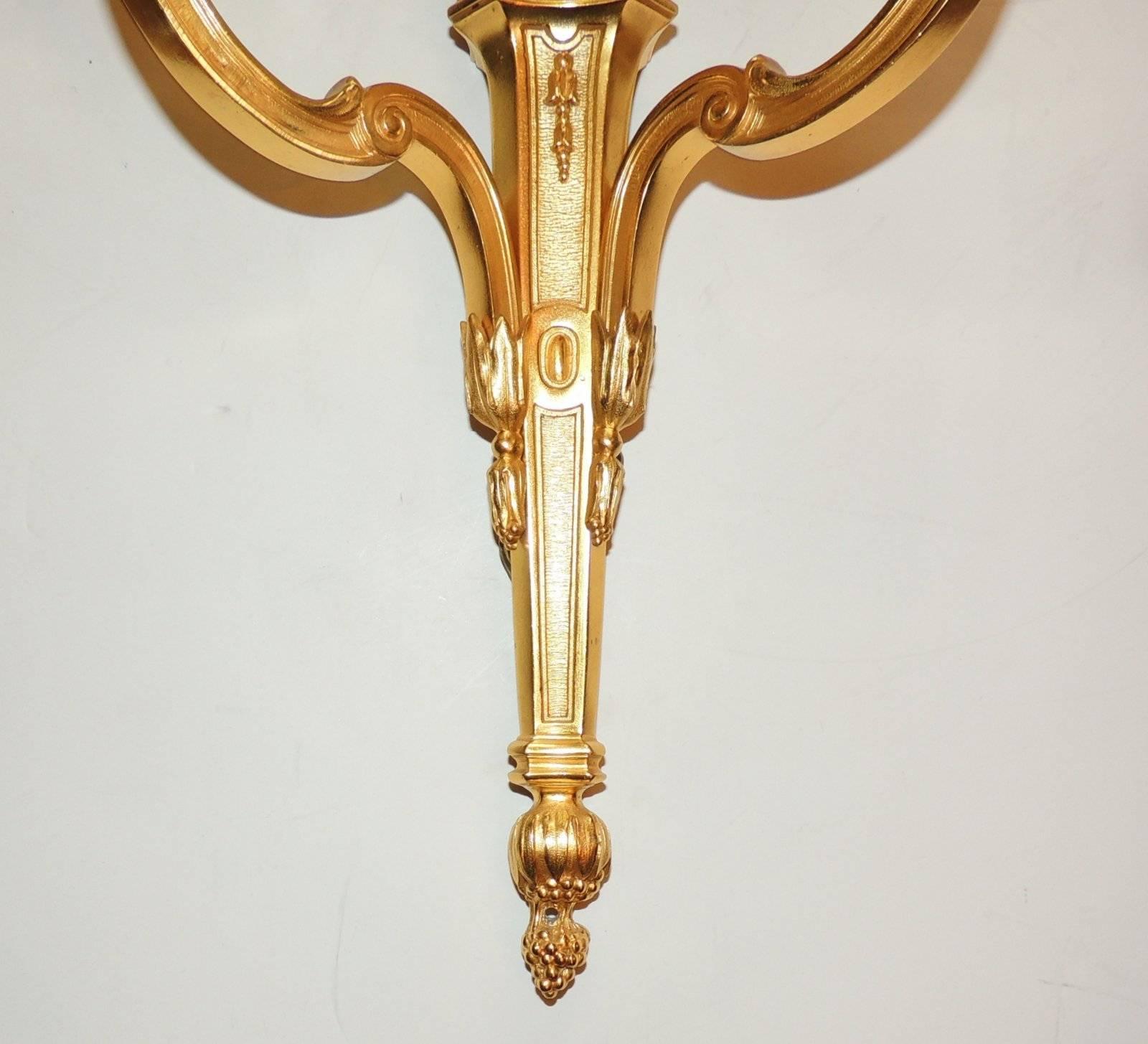 Elegant Pair of Caldwell Dore Bronze Two-Arm Flame Top Neoclassical Sconces For Sale 1