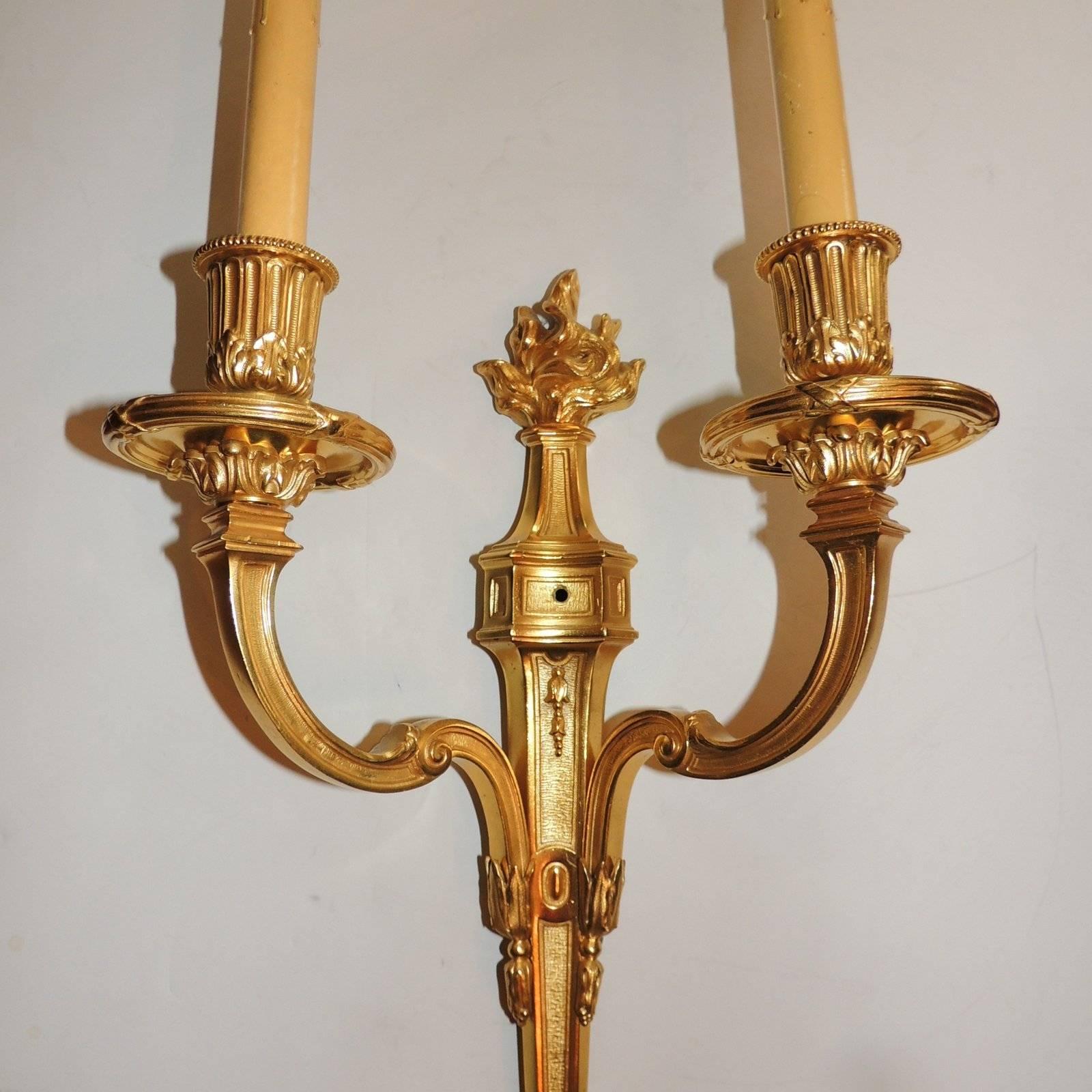 20th Century Elegant Pair of Caldwell Dore Bronze Two-Arm Flame Top Neoclassical Sconces