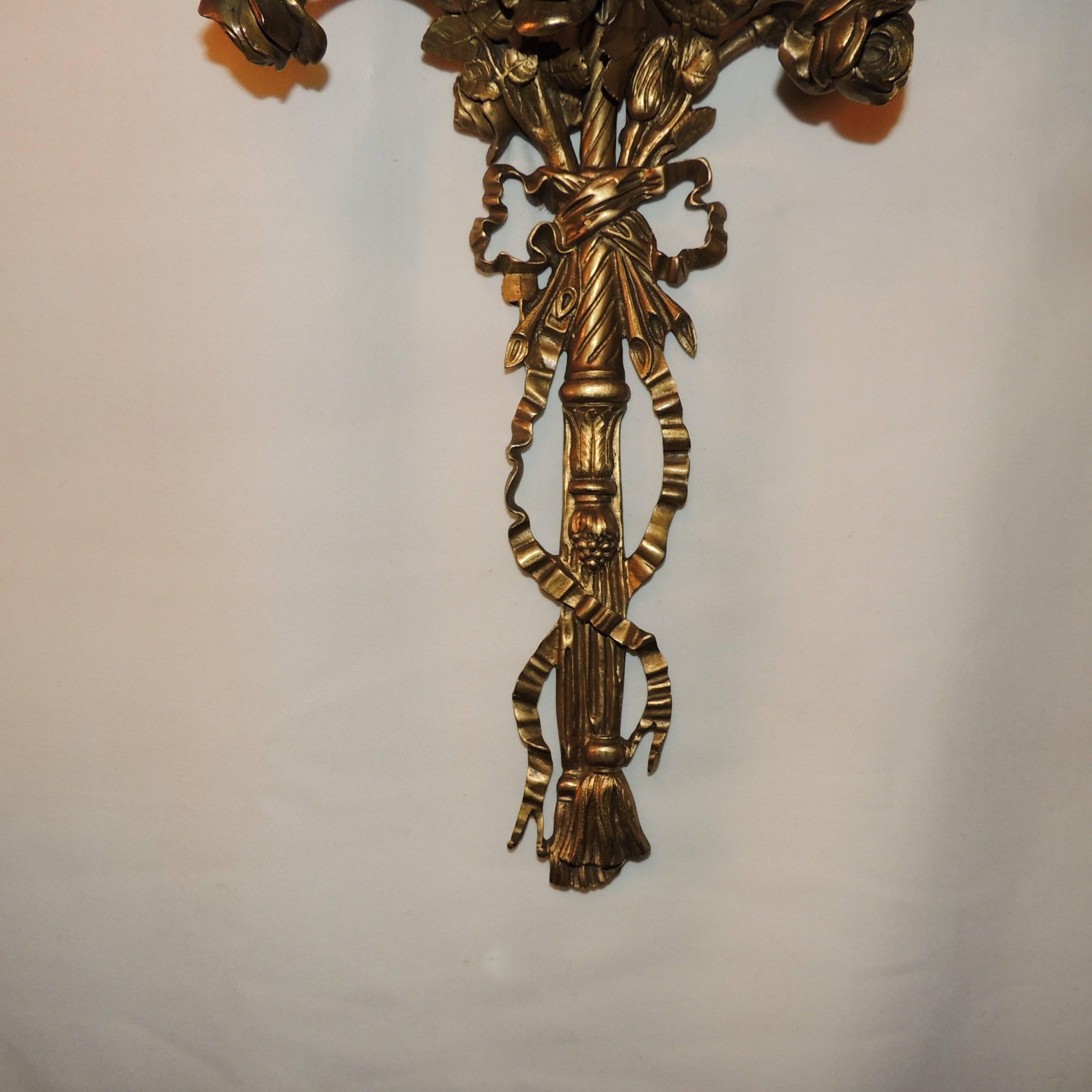 Wonderful French Pair of Gilt Bronze Two-Arm Bow Top Ribbon Sconces with Roses For Sale 2