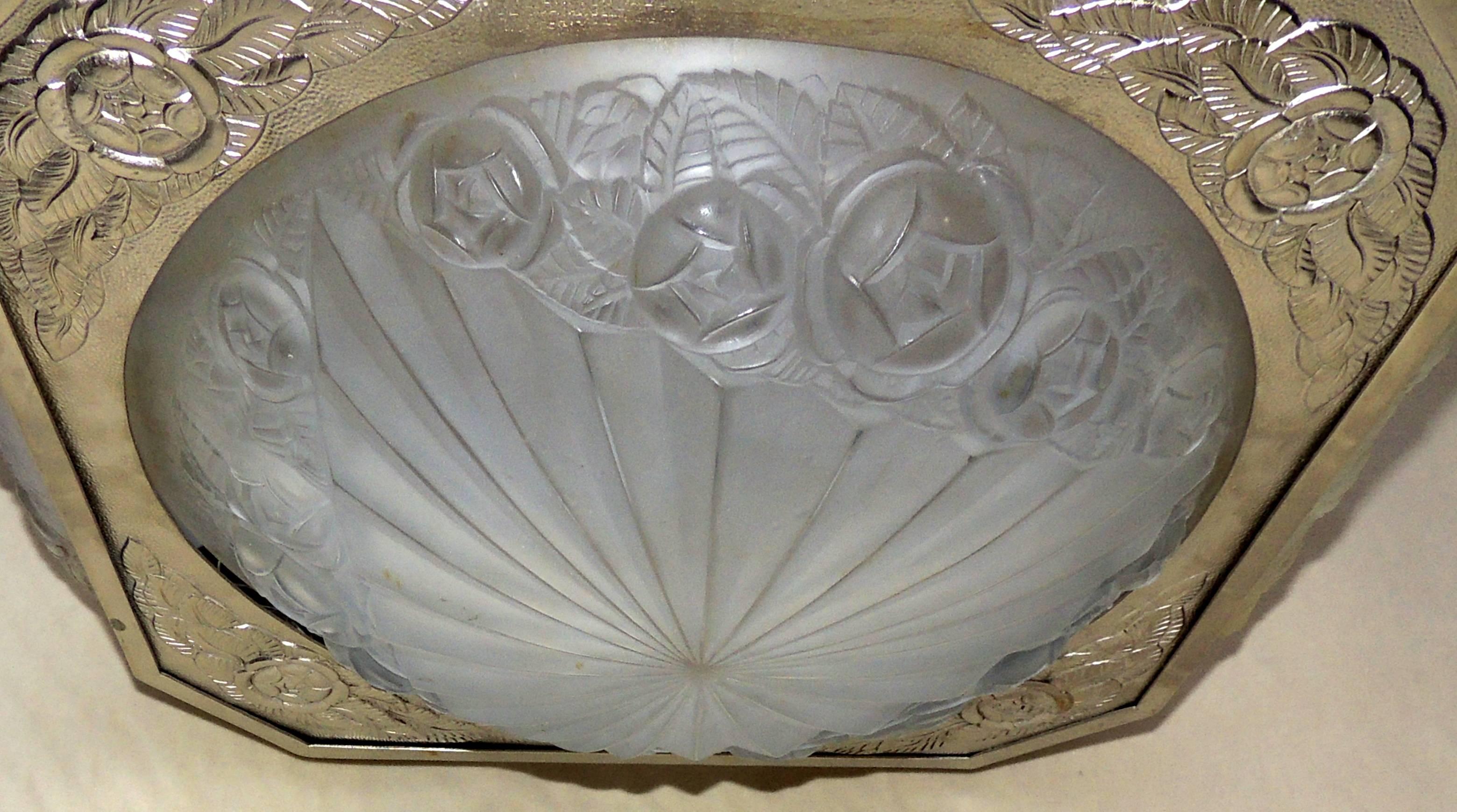 Wonderful French Art Deco Degue Square Frosted Art Glass Chandelier Fixture In Good Condition In Roslyn, NY
