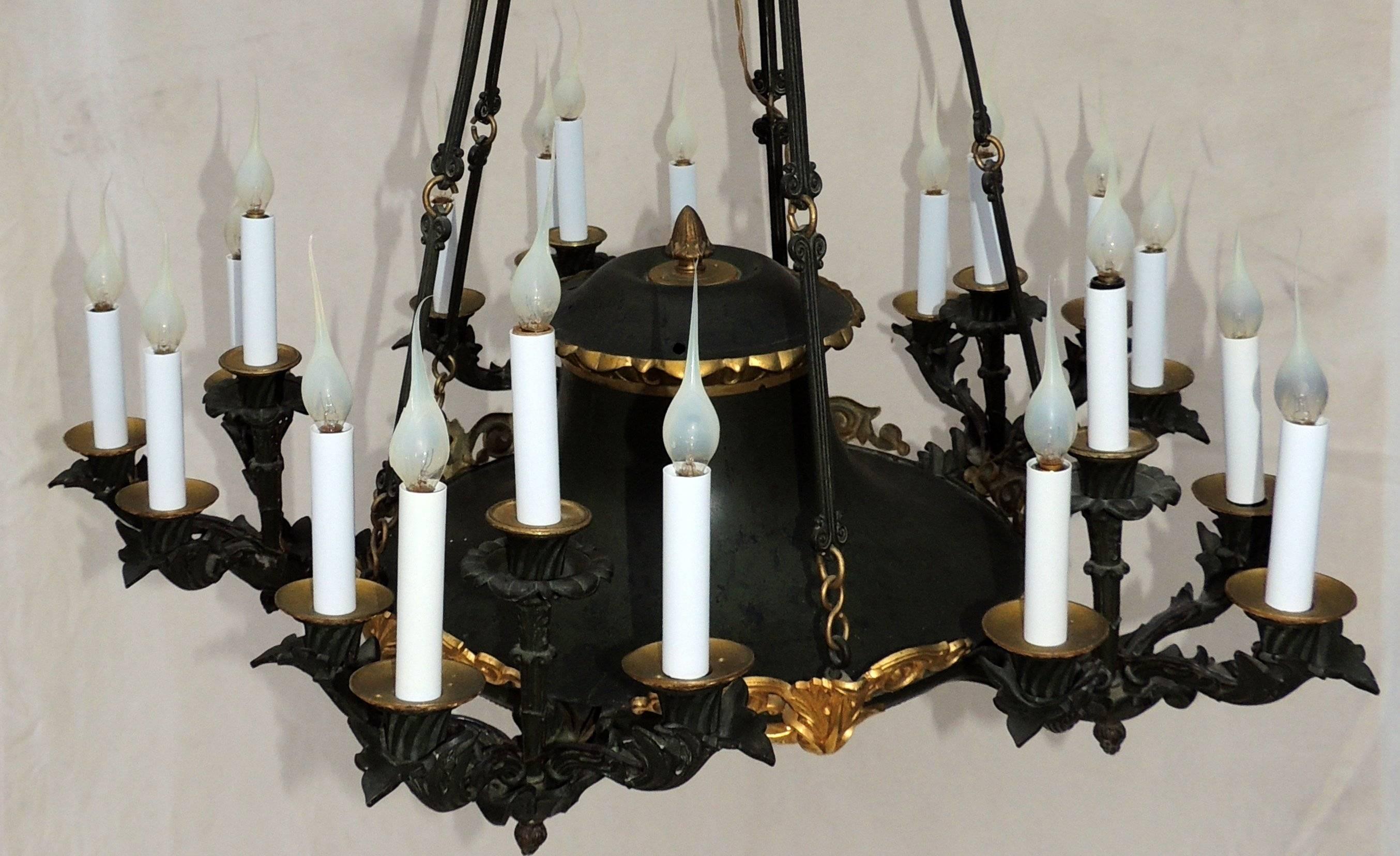 Palatial French Empire Doré Bronze and Patinated Neoclassical Chandelier Fixture For Sale 3