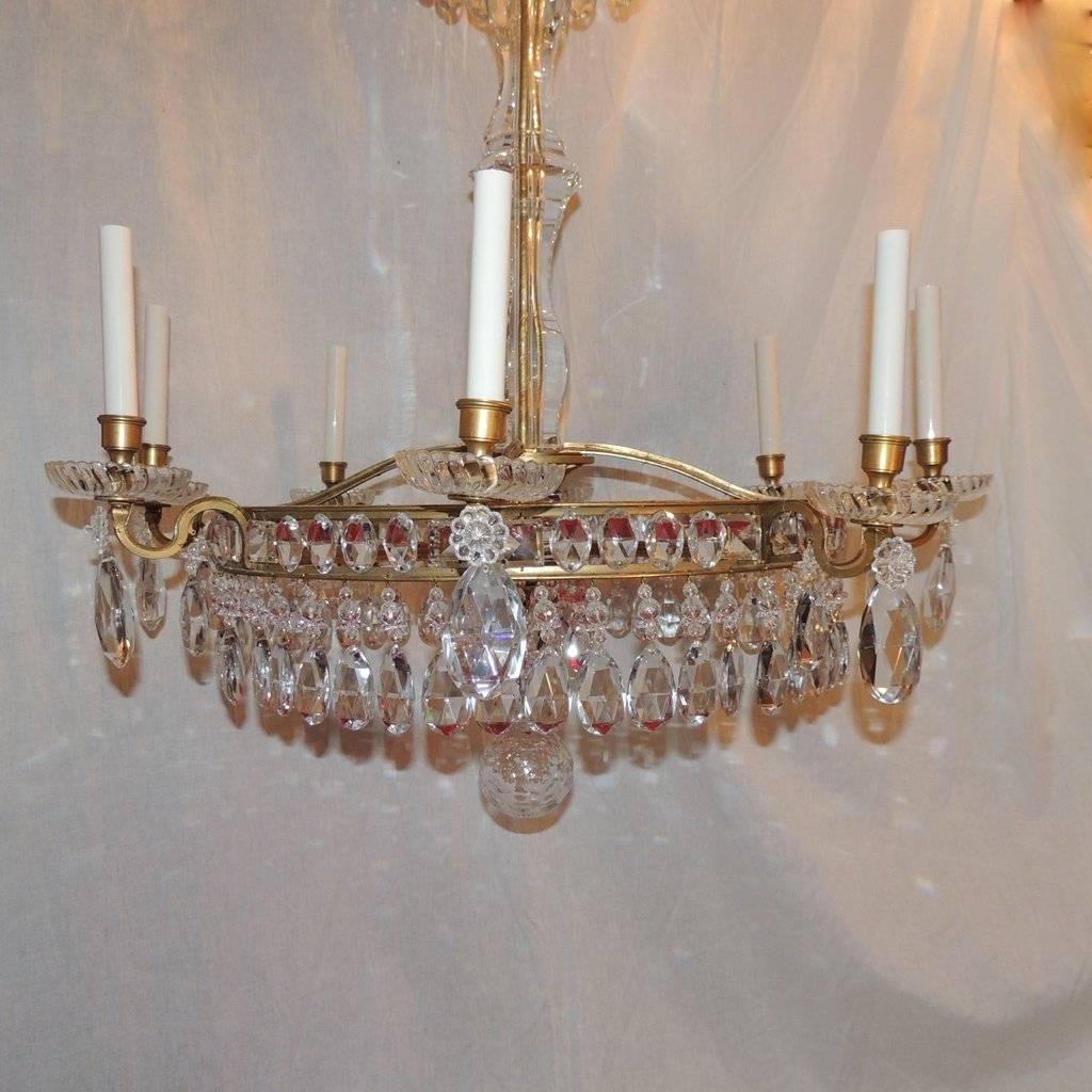 Beautiful Neoclassical 8-Light French Gilt Bronze Red Crystal Baltic Chandelier For Sale 2